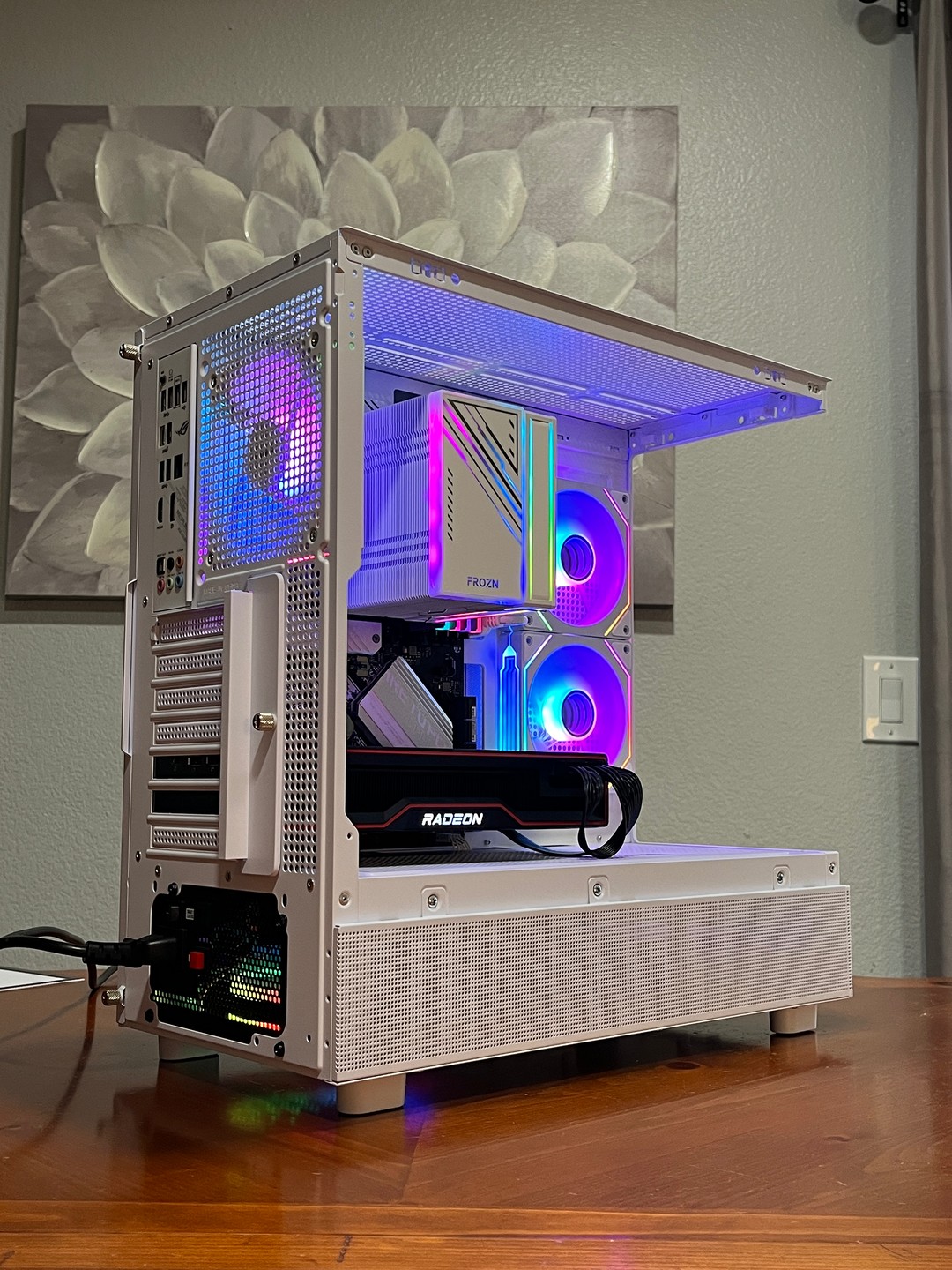デスクトップ型PC Mini-ITX Ryzen 7 5800X Radeon RX6800 SAPPHIRE RX 6800 XT 16GB, Ryzen 7 5800X, 32GB 3200MHz | White RGB