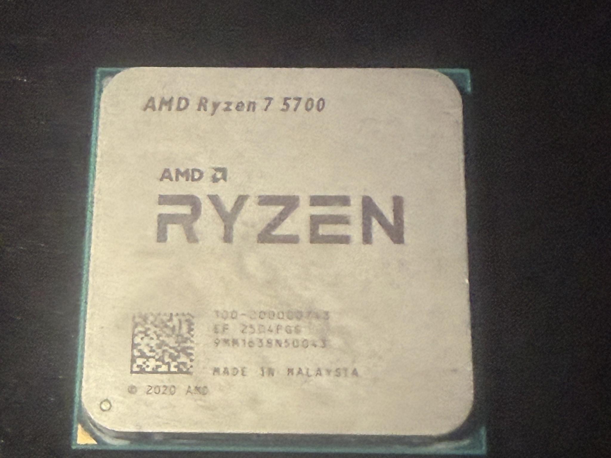 AMD Ryzen 7 5700 8-Core 16-Thread 3.7GHz CPU BROKEN | Message me through jawa for more information