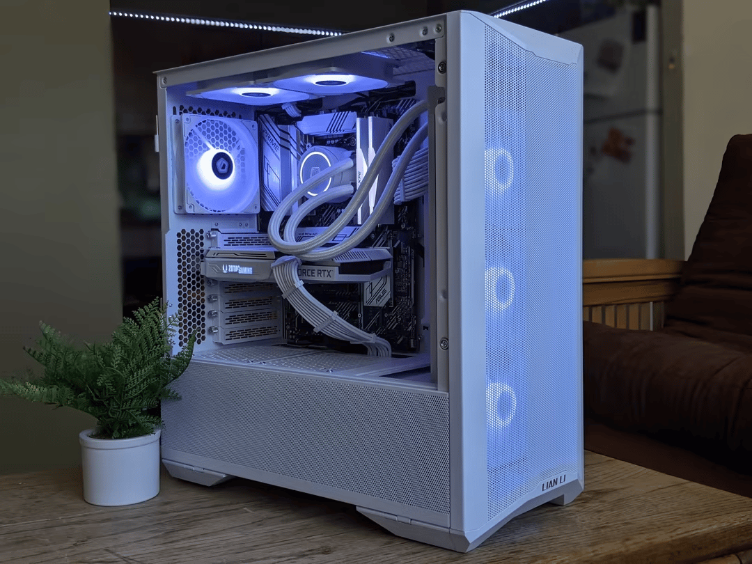 White Rtx 3060ti I5 10600kf Gaming and Streaming PC