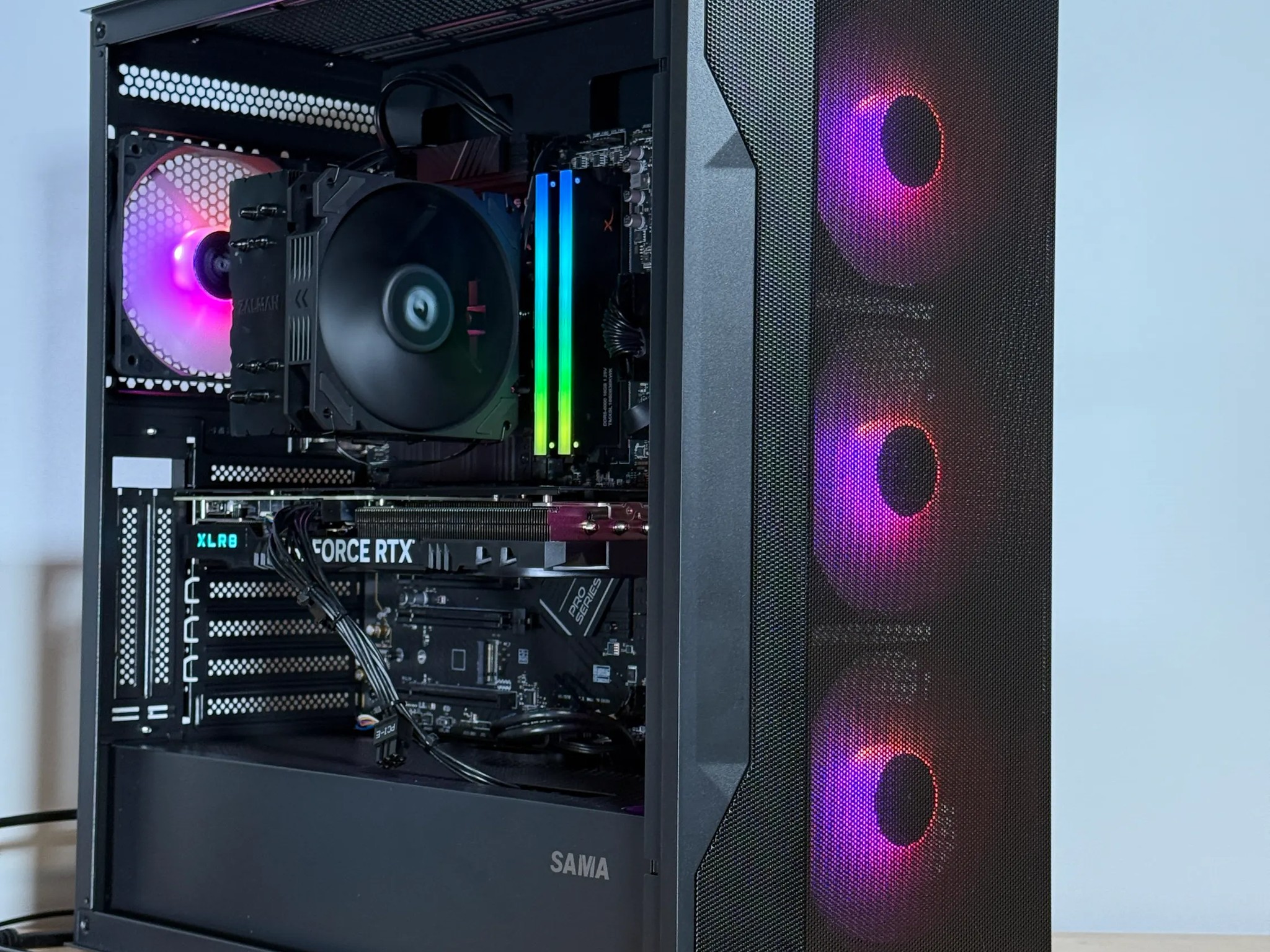 RTX 4070 Ryzen 5 7600X Gaming PC
