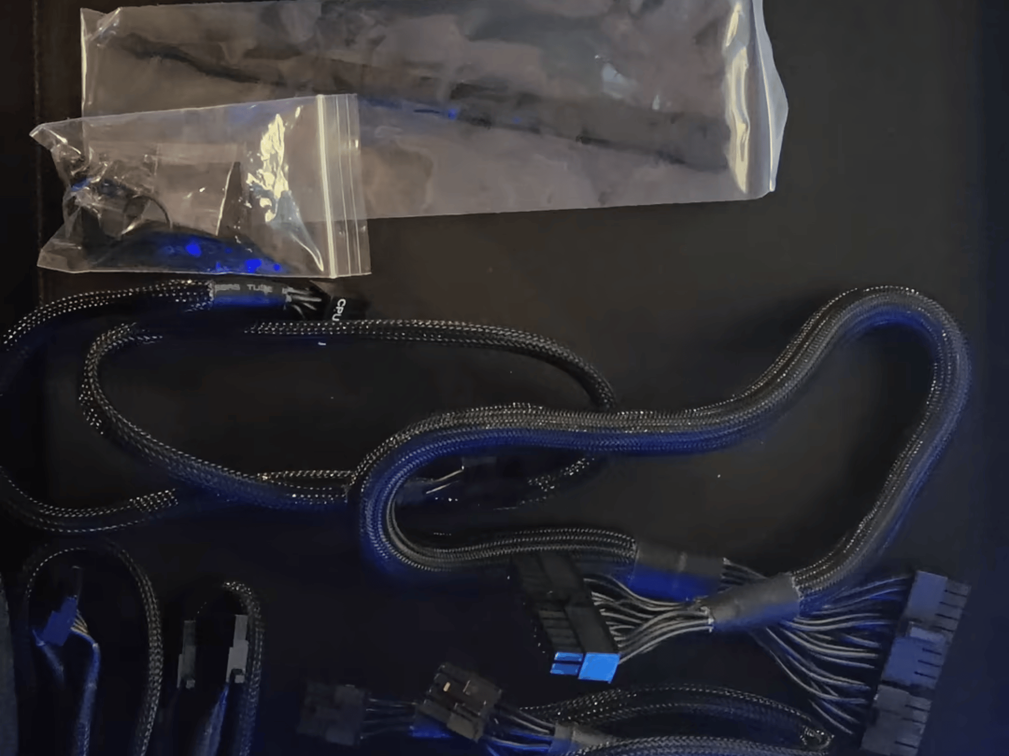 EVGA 750 GT 750W 80+ Gold Power Supply