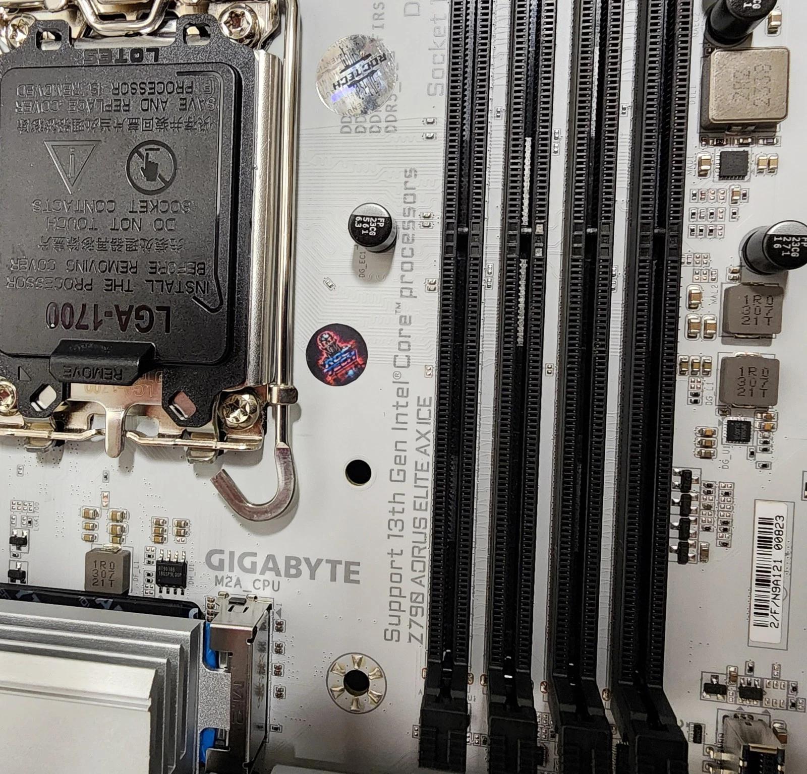 GIGABYTE Z790 AORUS ELITE AX ICE - Image 2
