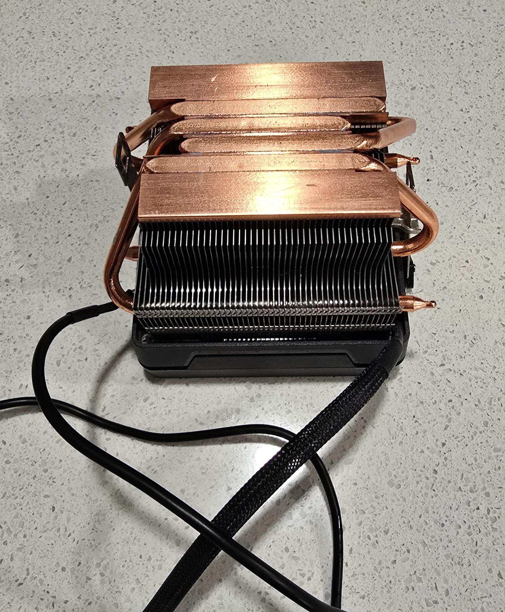 AMD Wraith Prism RGB LED CPU Cooler Heatsink Fan AM4 AM5 712-000075 / 76