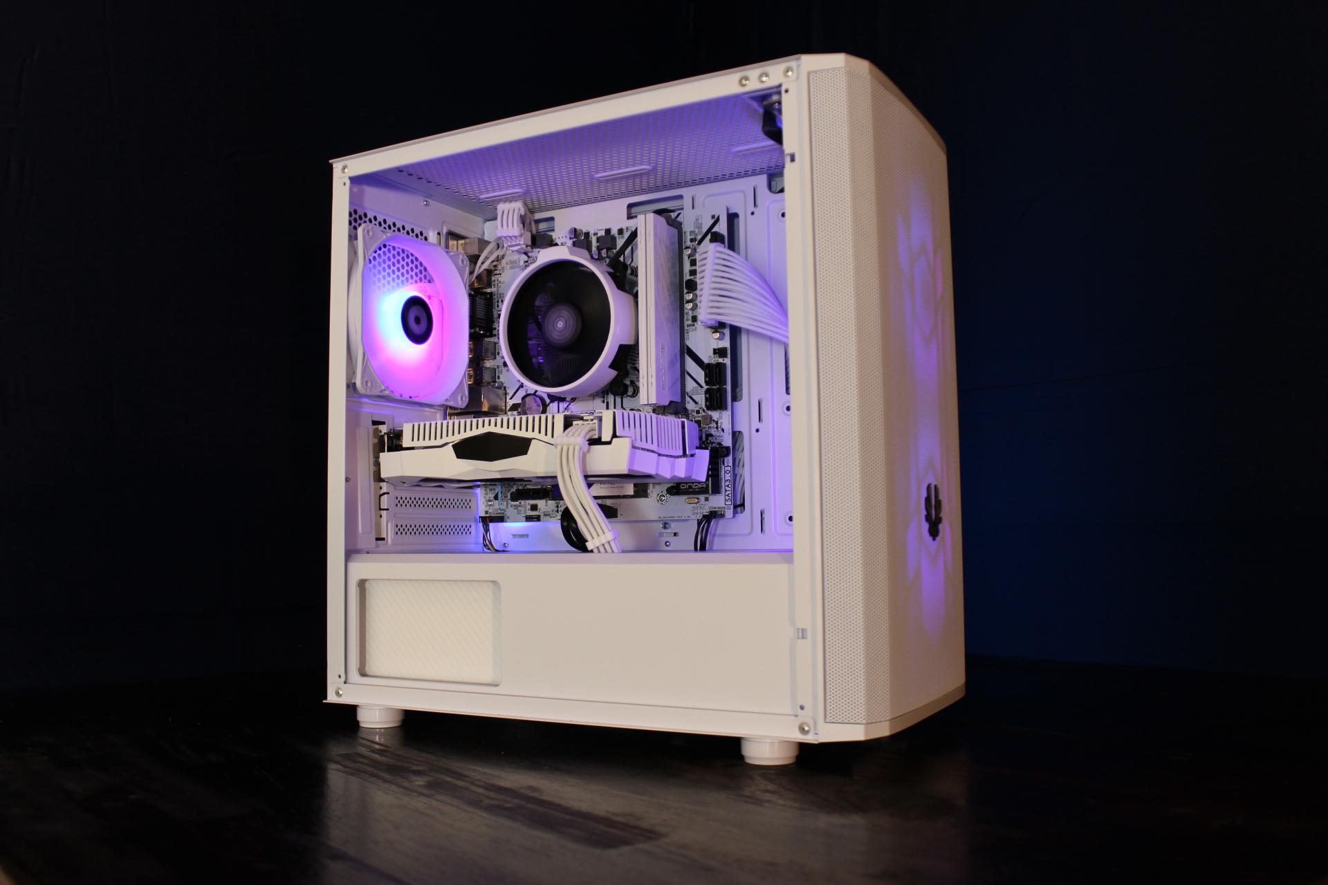 Gaming PC: Ryzen 5 3600, RTX 2060 Super, 16GB RAM, 1TB SSD