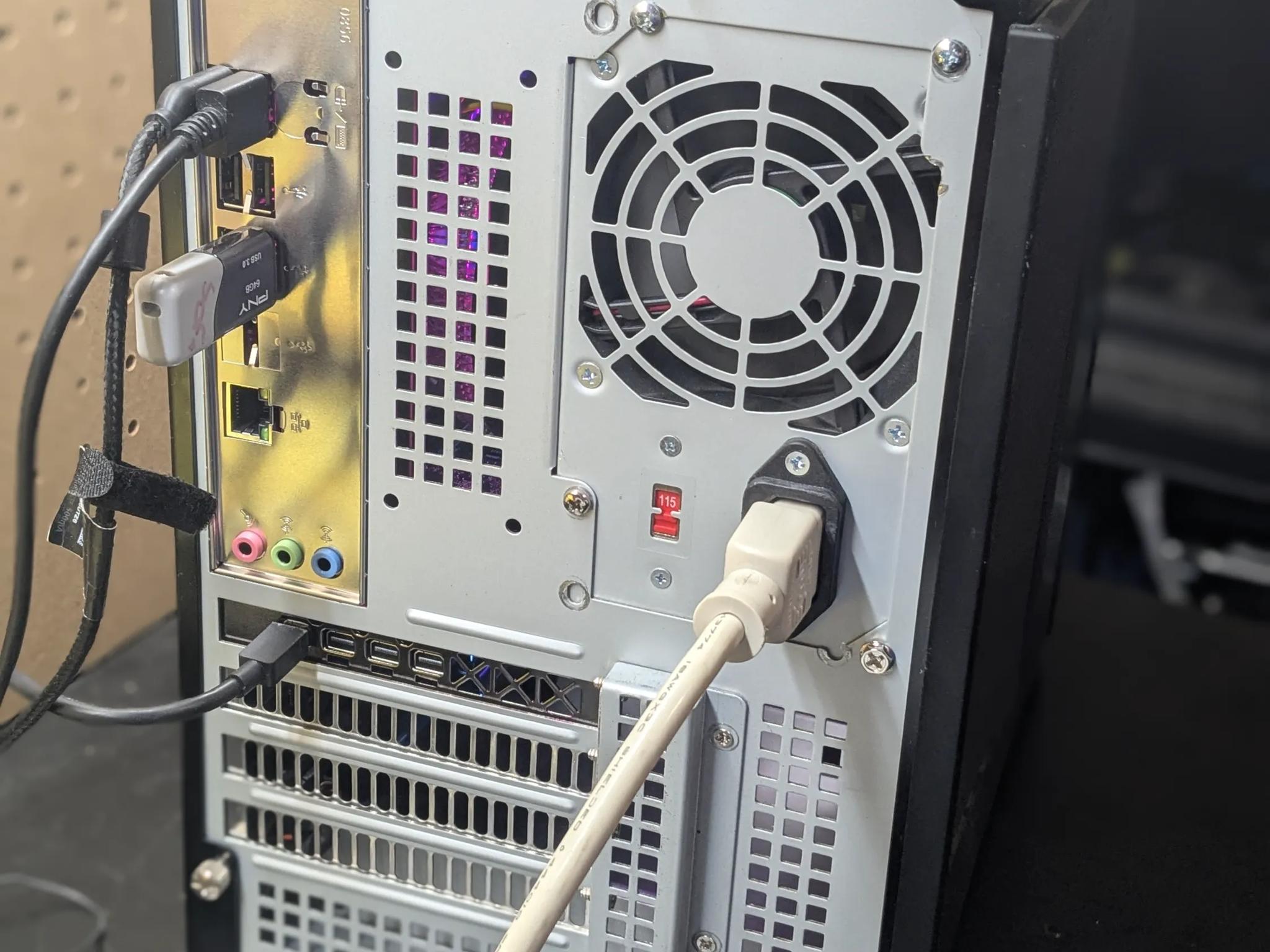 110 FPS Fortnite | 180 Day Warranty | Xeon 8 Core, 16GB RAM, 480GB SSD, 4GB AMD GPU, Win10