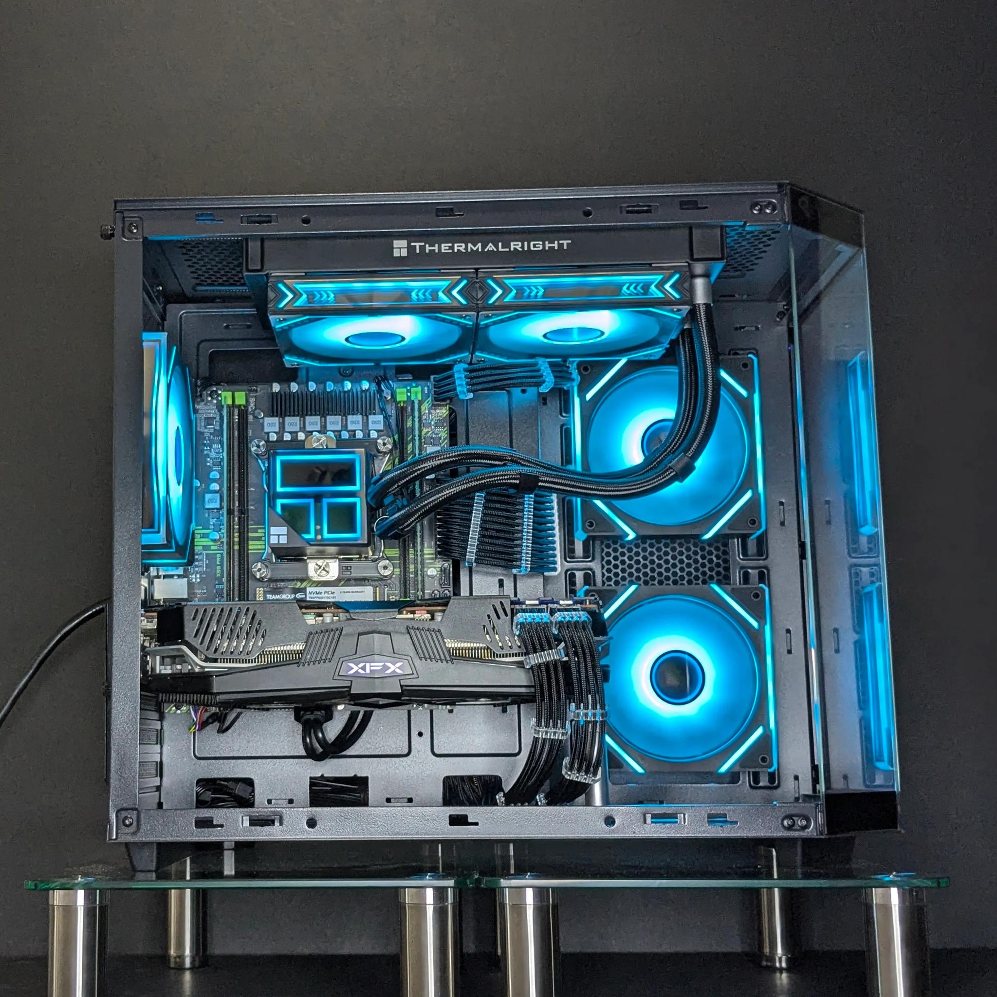 Liquid-Cooled 1080p Gaming Beast💧🖤RX 5700XT🖤Intel(12-c/24-t)| 32GB DDR4 RAM🖤1TB NVMe🖤Windo...