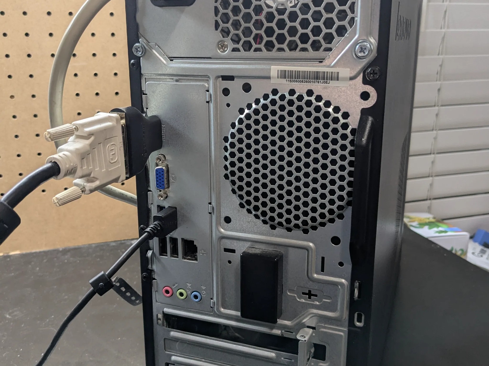 Office PC Barebones | A8-7600 Quad Core, 8GB DDR3 RAM, NO HDD, NO OS | POSTS