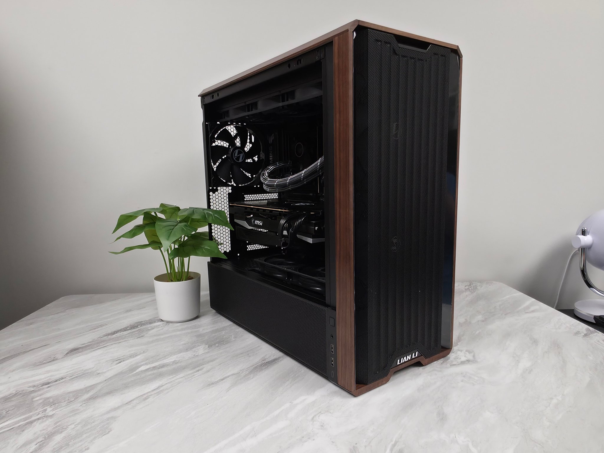 AI \ Engineer Workstation \ 4K 1400p Gaming PC Computer (MSI RX 7900xtx, Ryzen 9 7900X, 64GB DDR5)