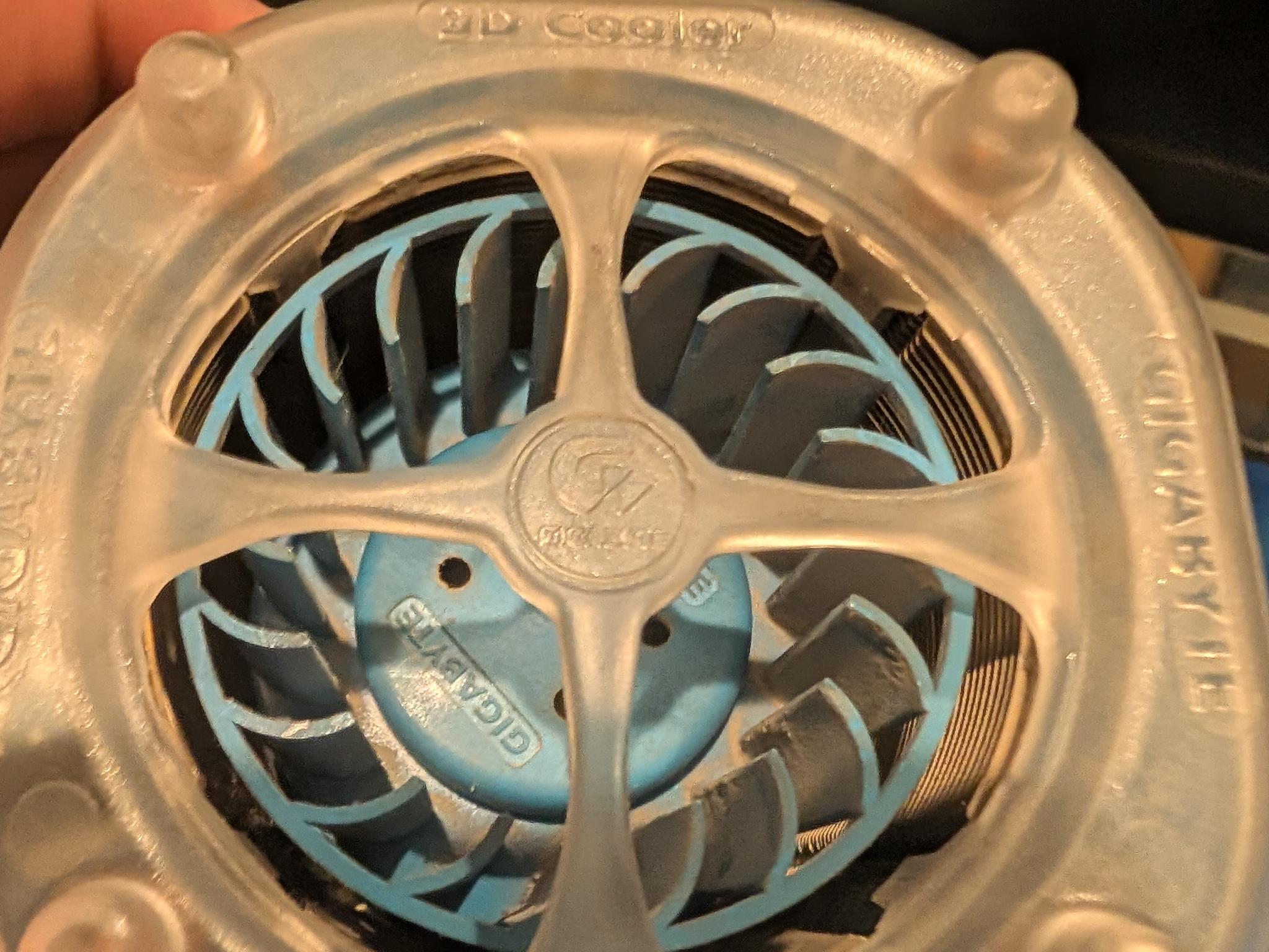Intel Pentium 4 CPU cooler
