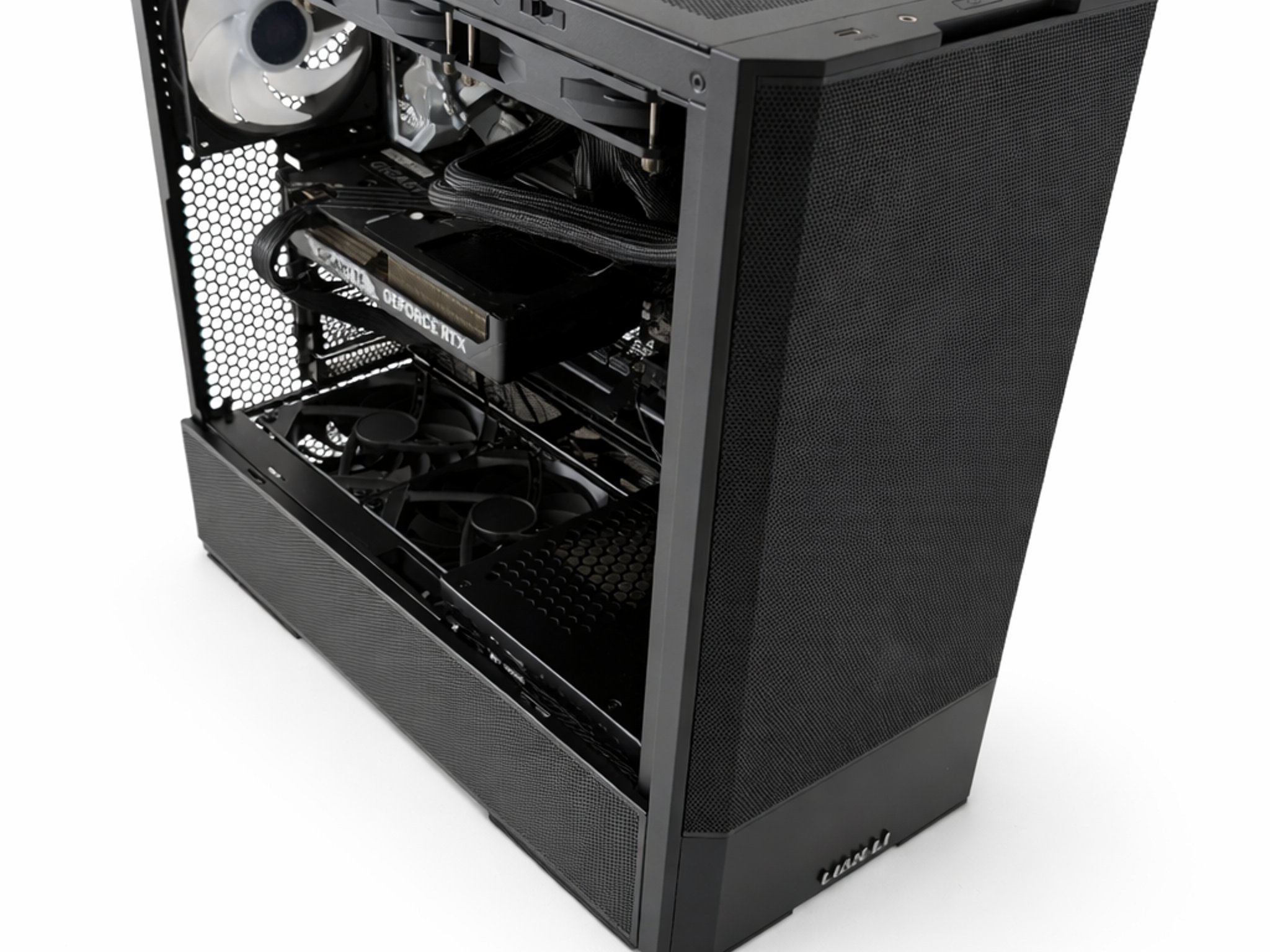 RTX 5060TI  8GB | Intel Core i5-12600K | 32GB DDR4 | 1TB SSD | A Mid-Range Beast