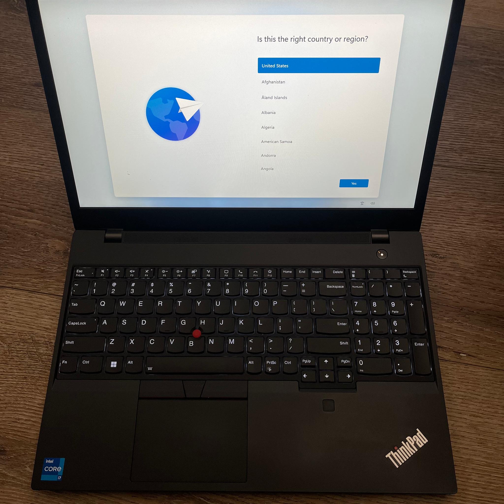 Lenovo ThinkPad T15p Gen 3 RTX 3050 16GB DDR5 500GB SSD