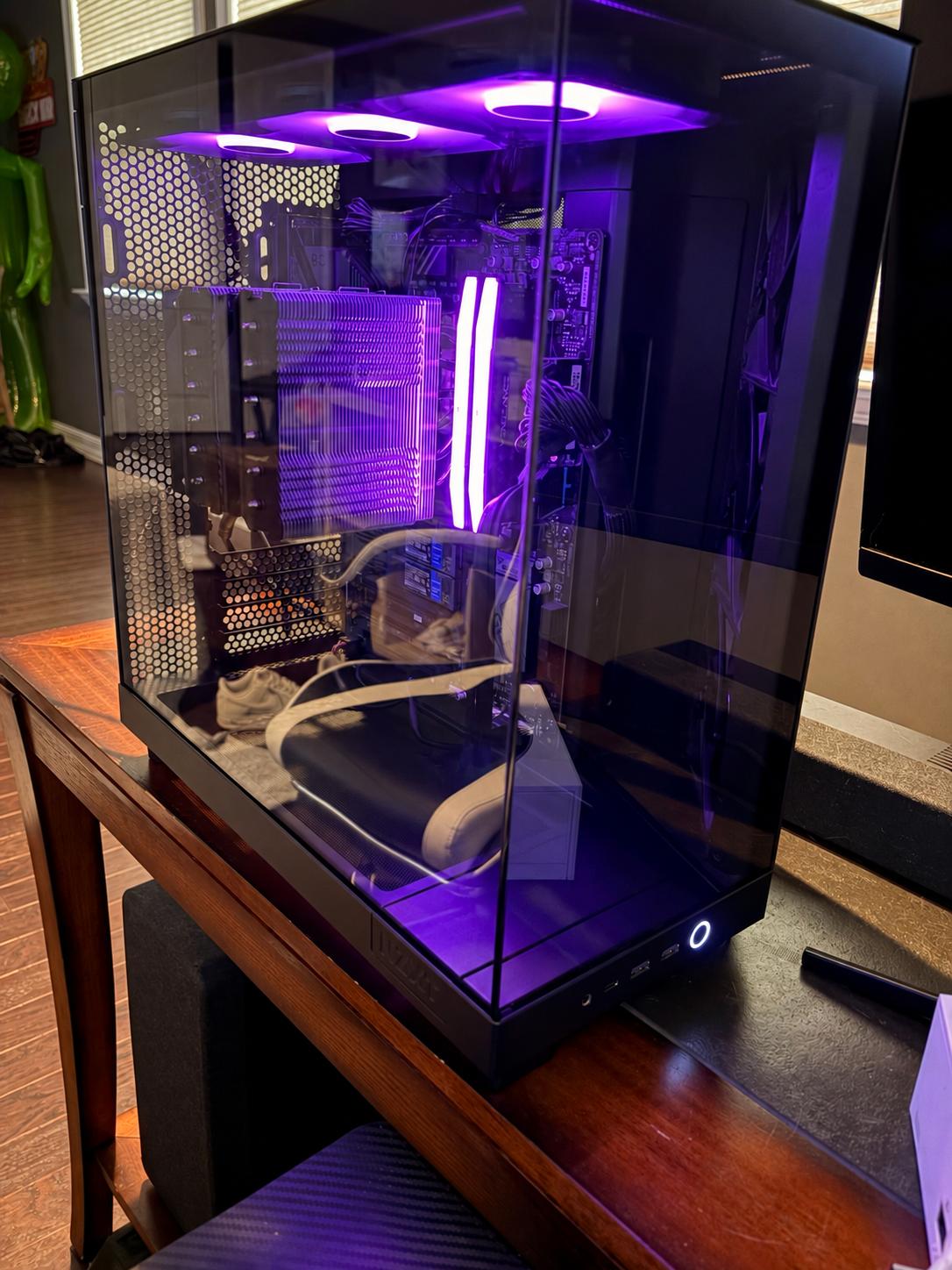 RTX 5070 + Ryzen 7 9700x Gaming/Workstation PC | 32GB DDR5 | 4TB Storage | 1300WGold PSU | Free Ship