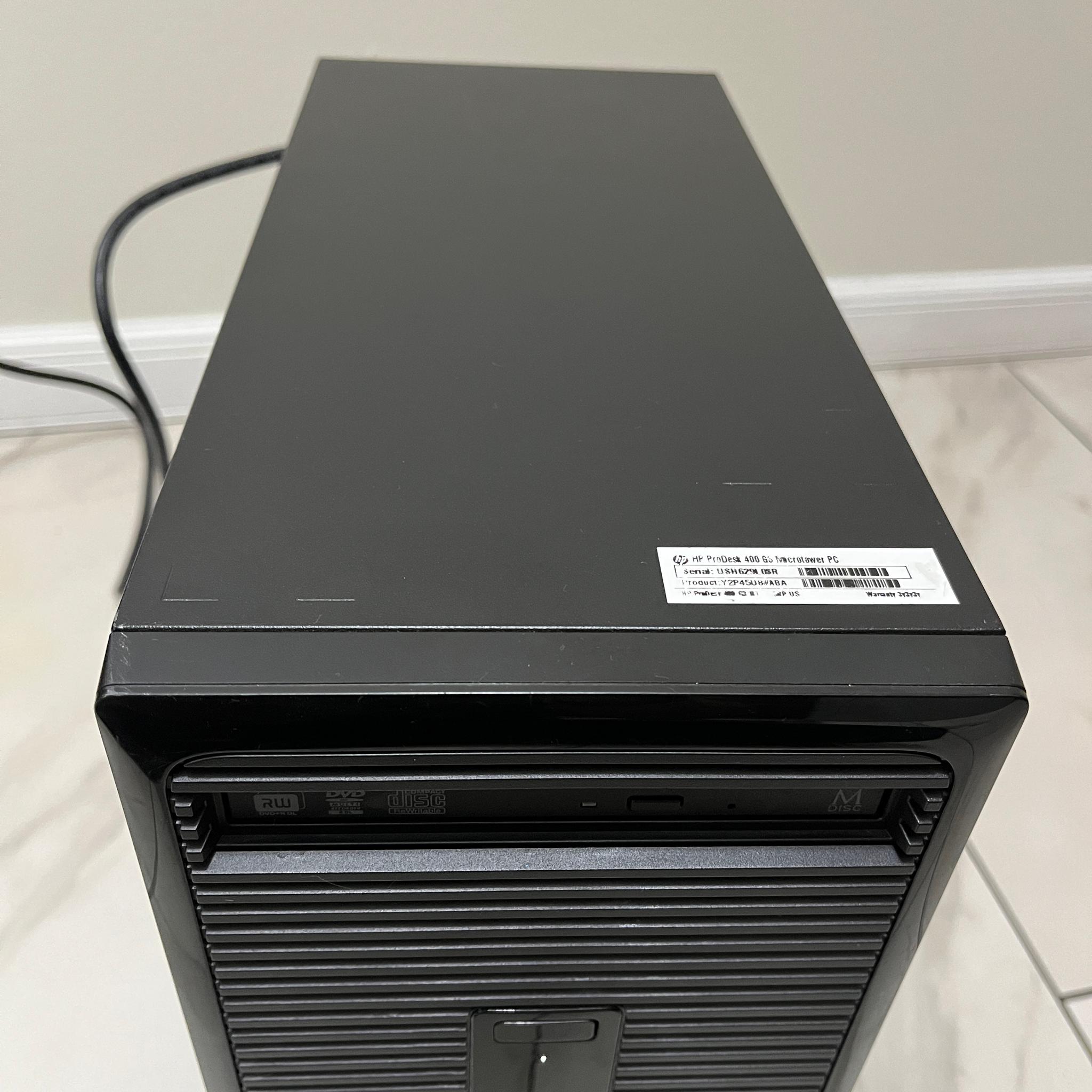 NVIDIA RTX 2060 SUPER, Intel Core i3-12100, 16GB RAM, 500GB SSD - Sleeper Gaming PC w/ Wi-Fi & BT