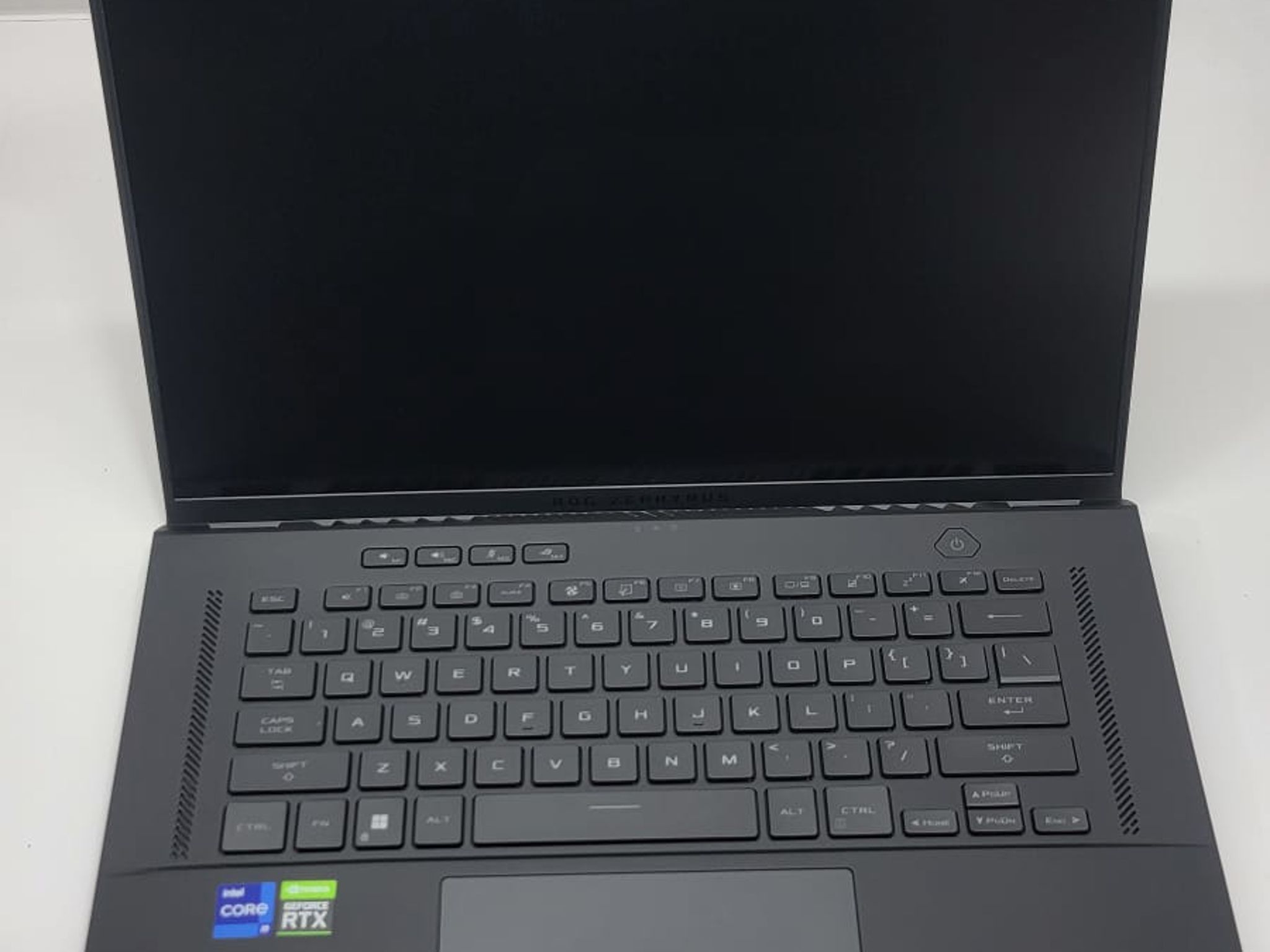 ASUS ROG Zephyrus M16 2560x1600 165hz | 12900H | RTX 3080Ti | 32GB DDR5 | 2TB NVME