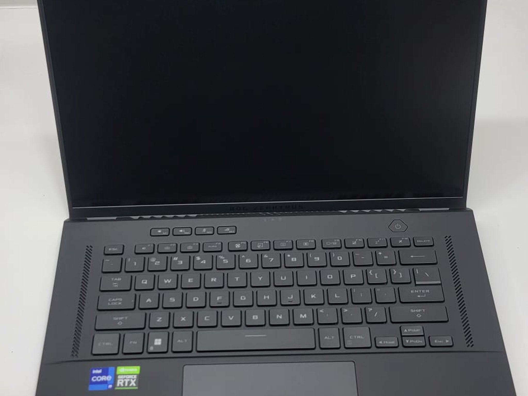 ASUS ROG Zephyrus M16 2560x1600 165hz | 12900H | RTX 3080Ti | 32GB DDR5 | 2TB NVME