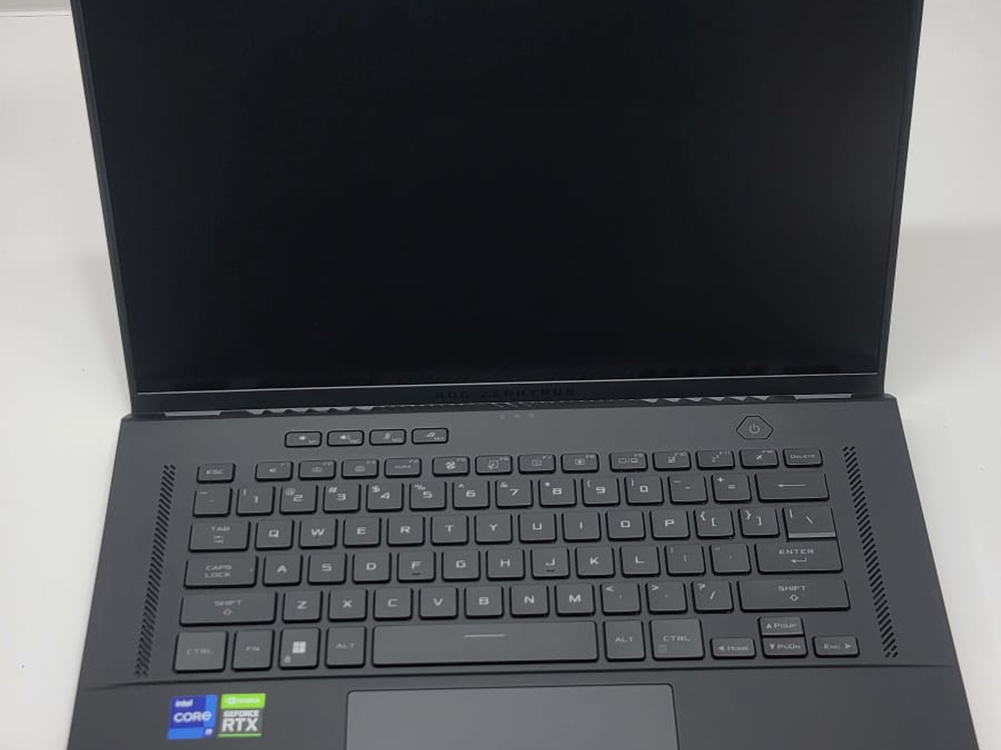 ASUS ROG Zephyrus M16 2560x1600 165hz | 12900H | RTX 3080Ti | 32GB DDR5 | 2TB NVME