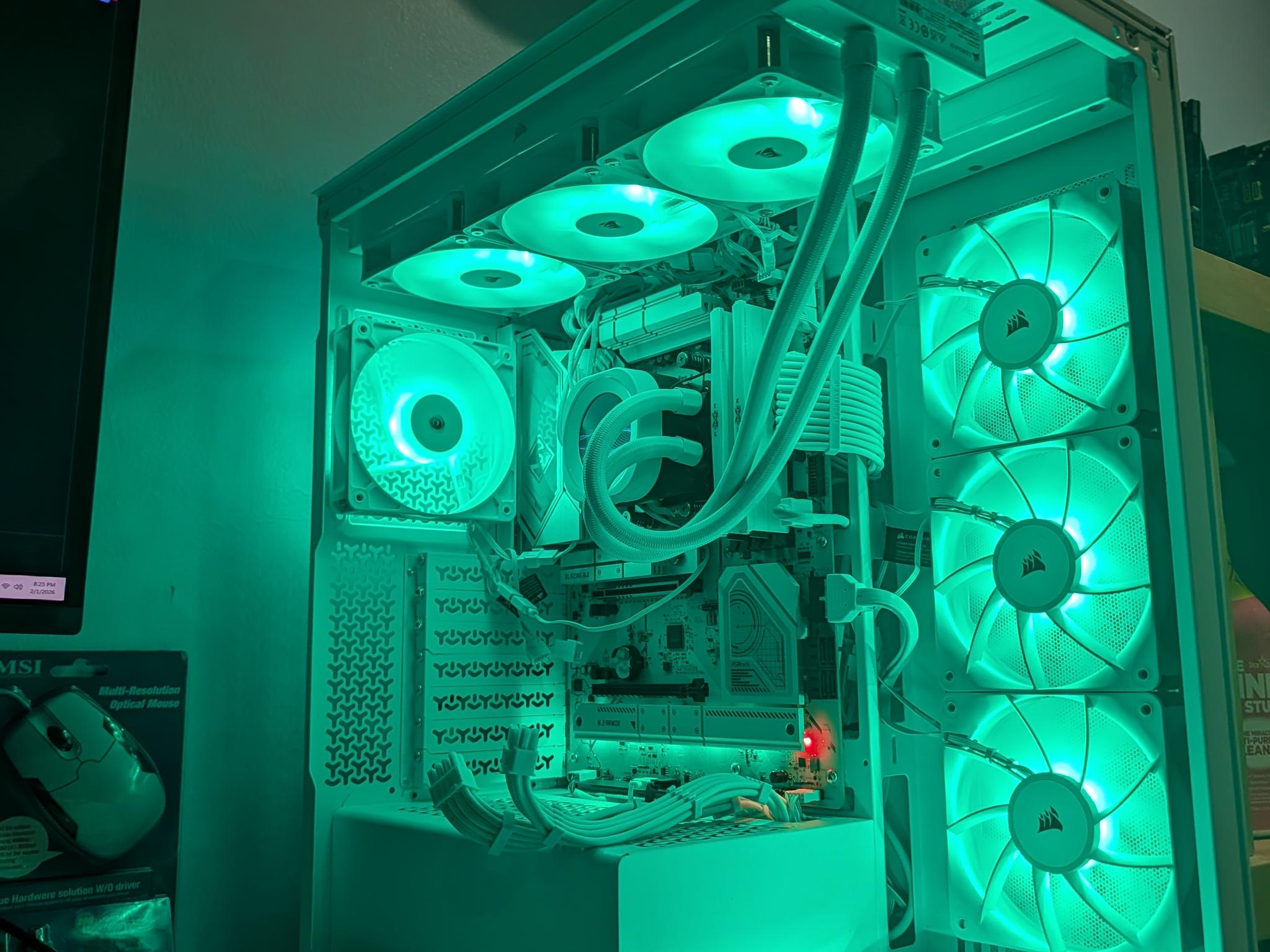 High-End gaming PC BYO GRAPHICS CARD | 32gb DDR5 6000 | 9800X3D | X870 | 2TB | SCREEN WATER COOLED