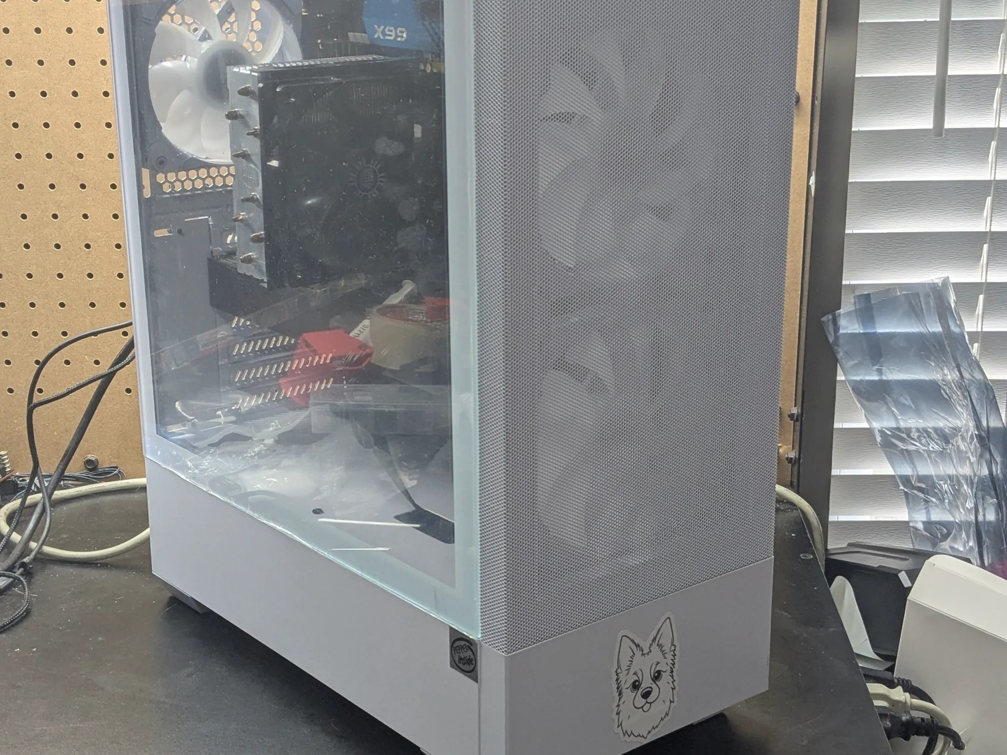 Workstation Gamer | 8 Core Xeon (same as i7), 64GB RAM, 8GB RX 5700, 1TB SSD, Win11, RGB, Wifi