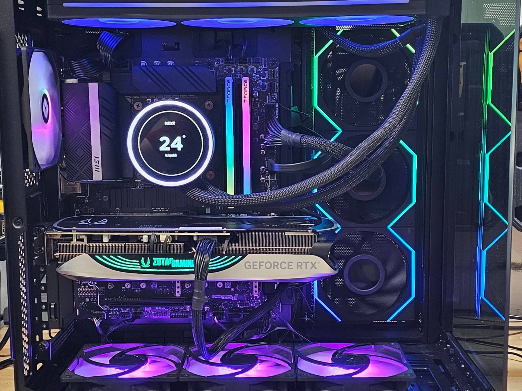 Lian Li PC Case 497 w\ Tempered Glass and 7 RGB Fans