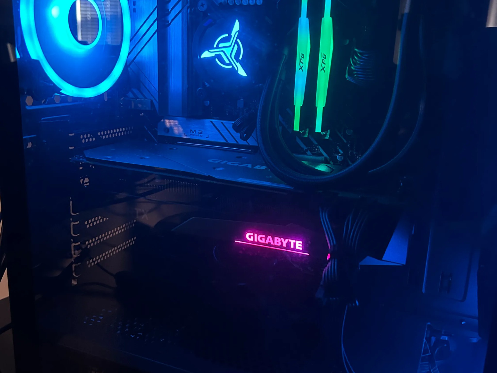Skytech Chronos Gaming PC | Intel i5-12600k GeForce RTX 3070 32 GB RAM 1 TB SSD 🔥