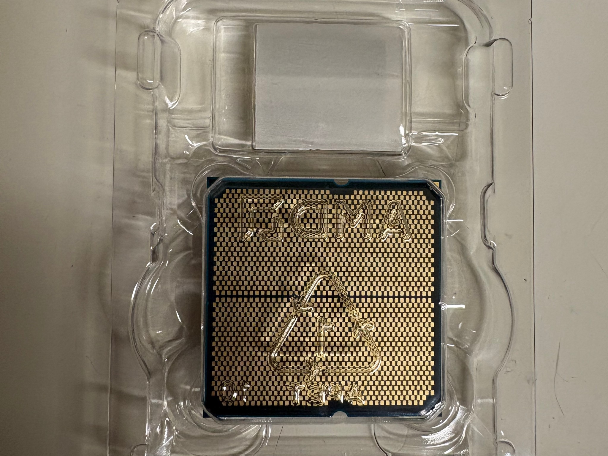 AMD Ryzen 7 9800X3D