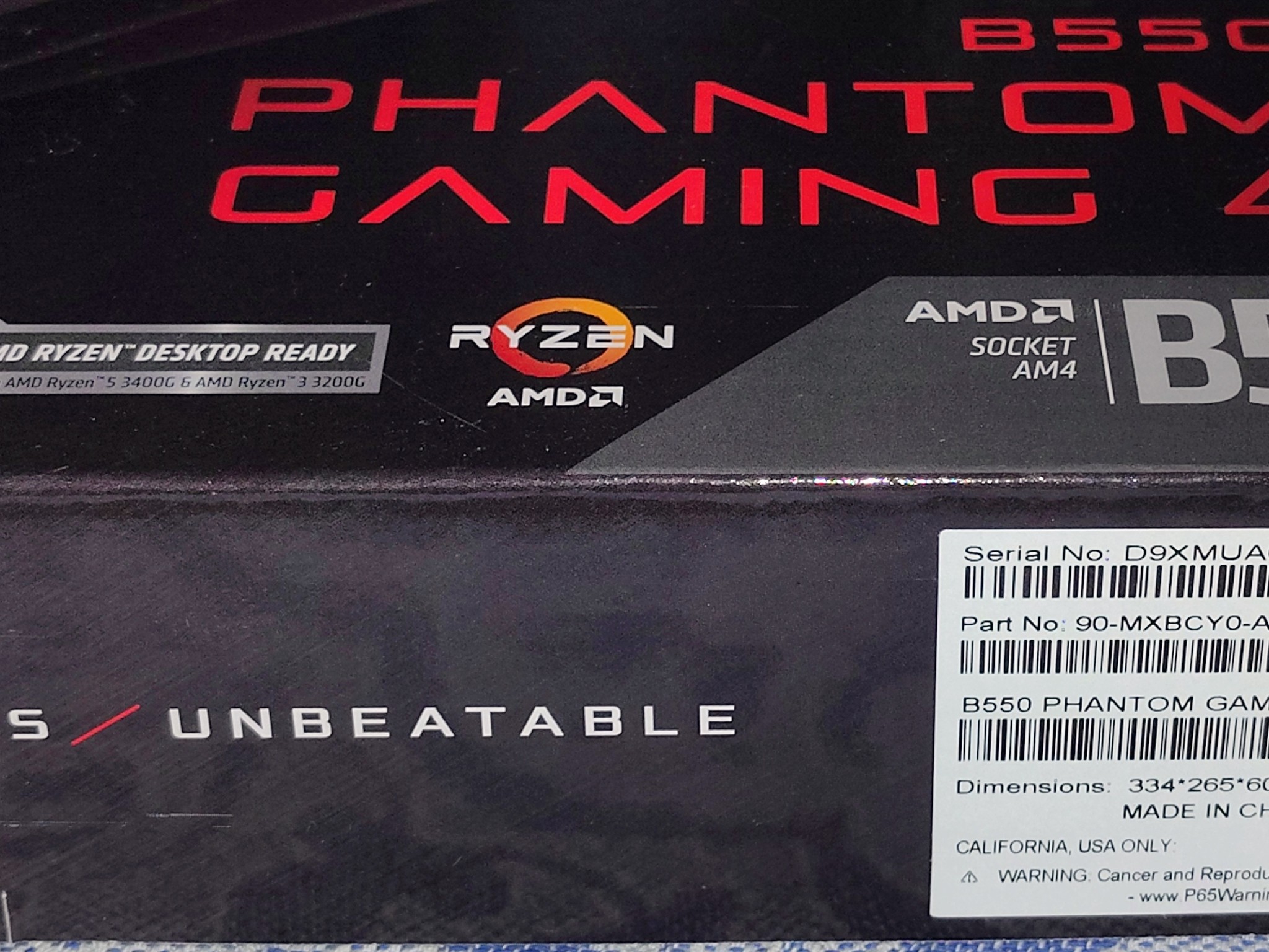 ASRock B550 Phantom Gaming 4 Motherboard + WiFi/Bluetooth card AM4 ATX