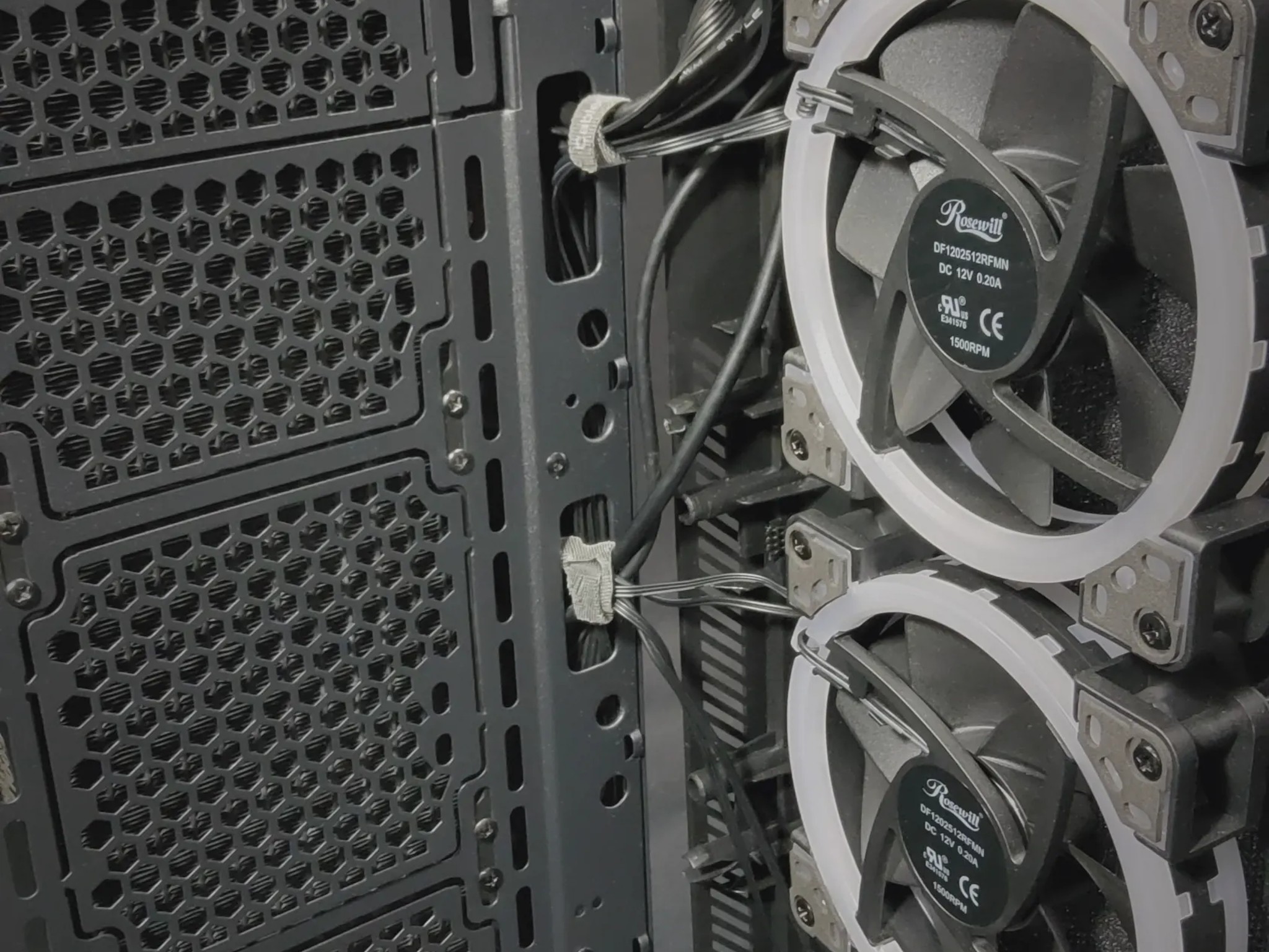 Intel i9 10900k Liquid Cooled-Gigabyte RX 6700XT