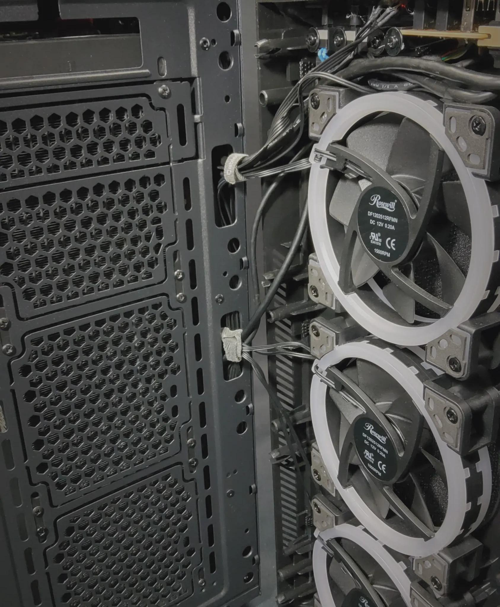Intel i9 10900k Liquid Cooled-Gigabyte RX 6700XT