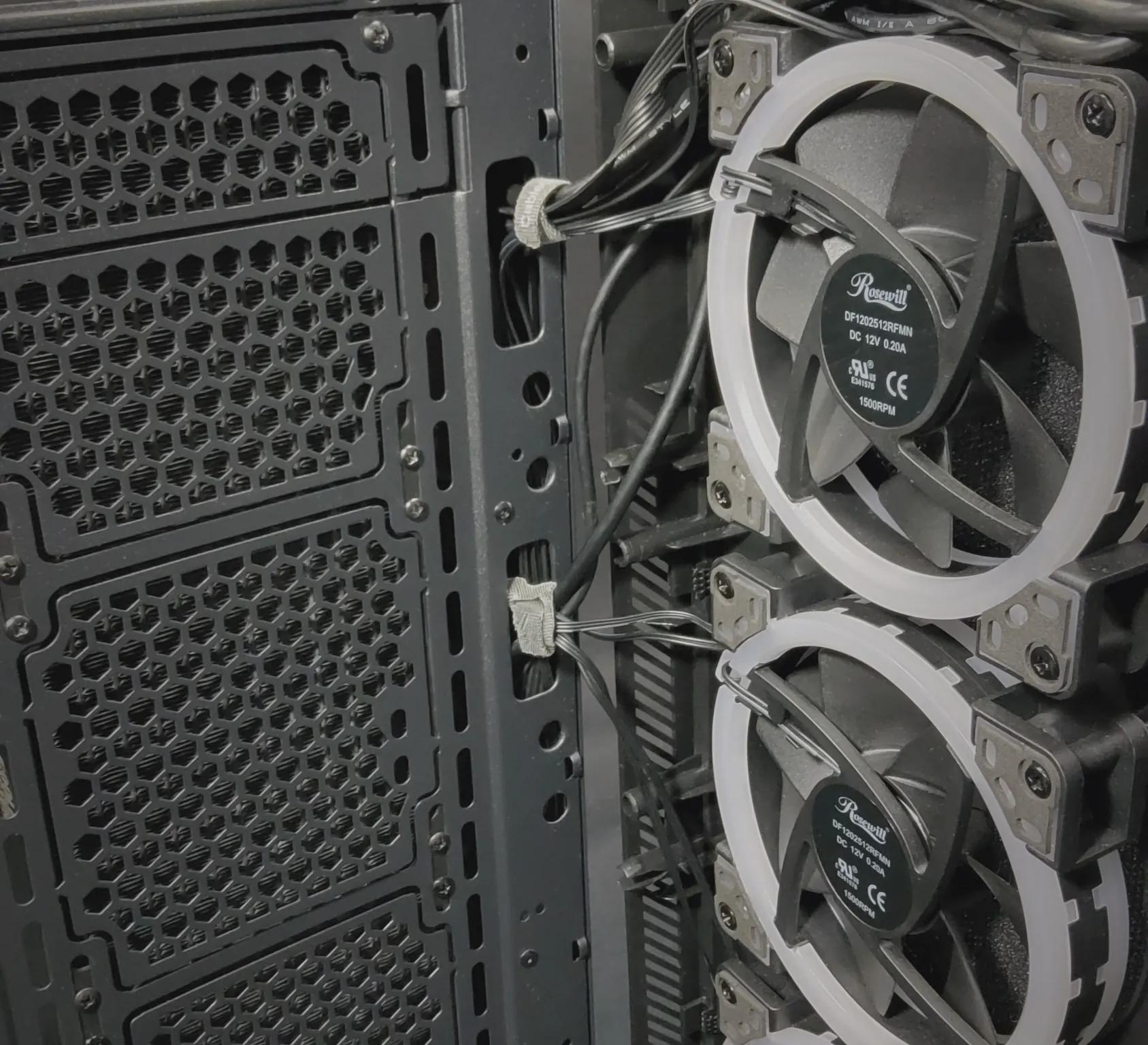 Intel i9 10900k Liquid Cooled-Gigabyte RX 6700XT