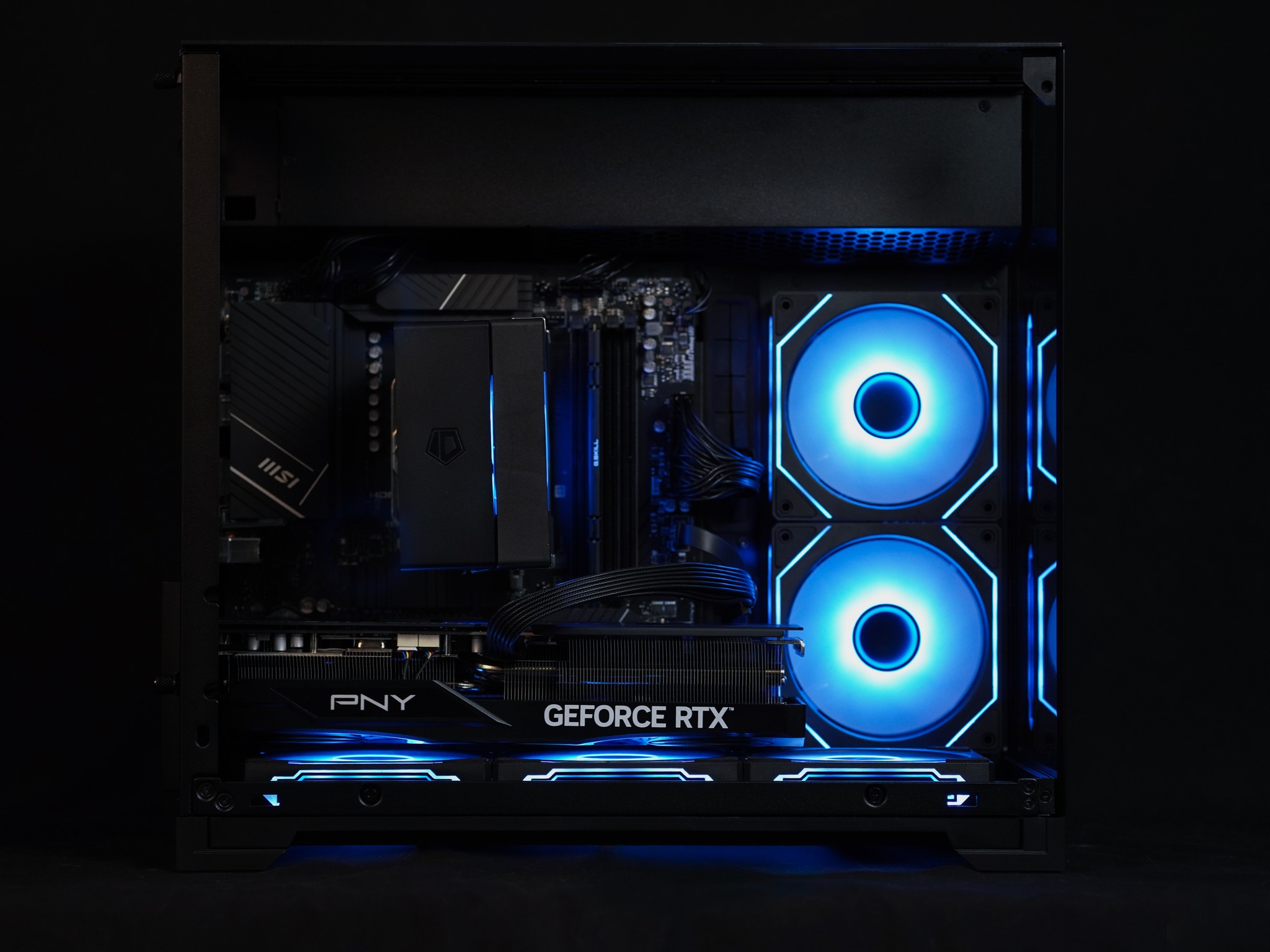 EXT Vision 70X Pro (V3) - Ryzen 7 8700F, RTX 5070 Ti 16GB, 32GB DDR5 Ram, 1TB SSD Gaming PC