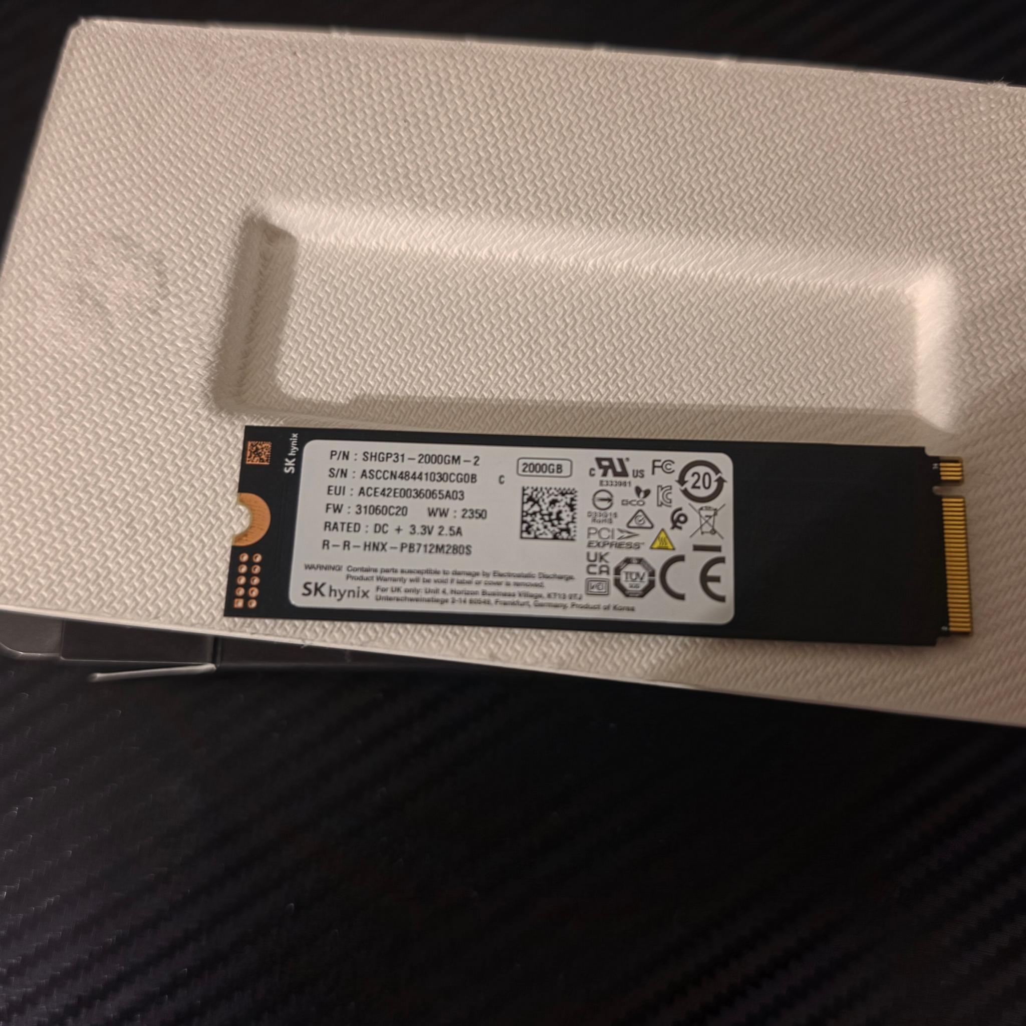 SK hynix Gold P31 2TB NVMe M.2 SSD PCIe Gen3 Internal Solid State Drive