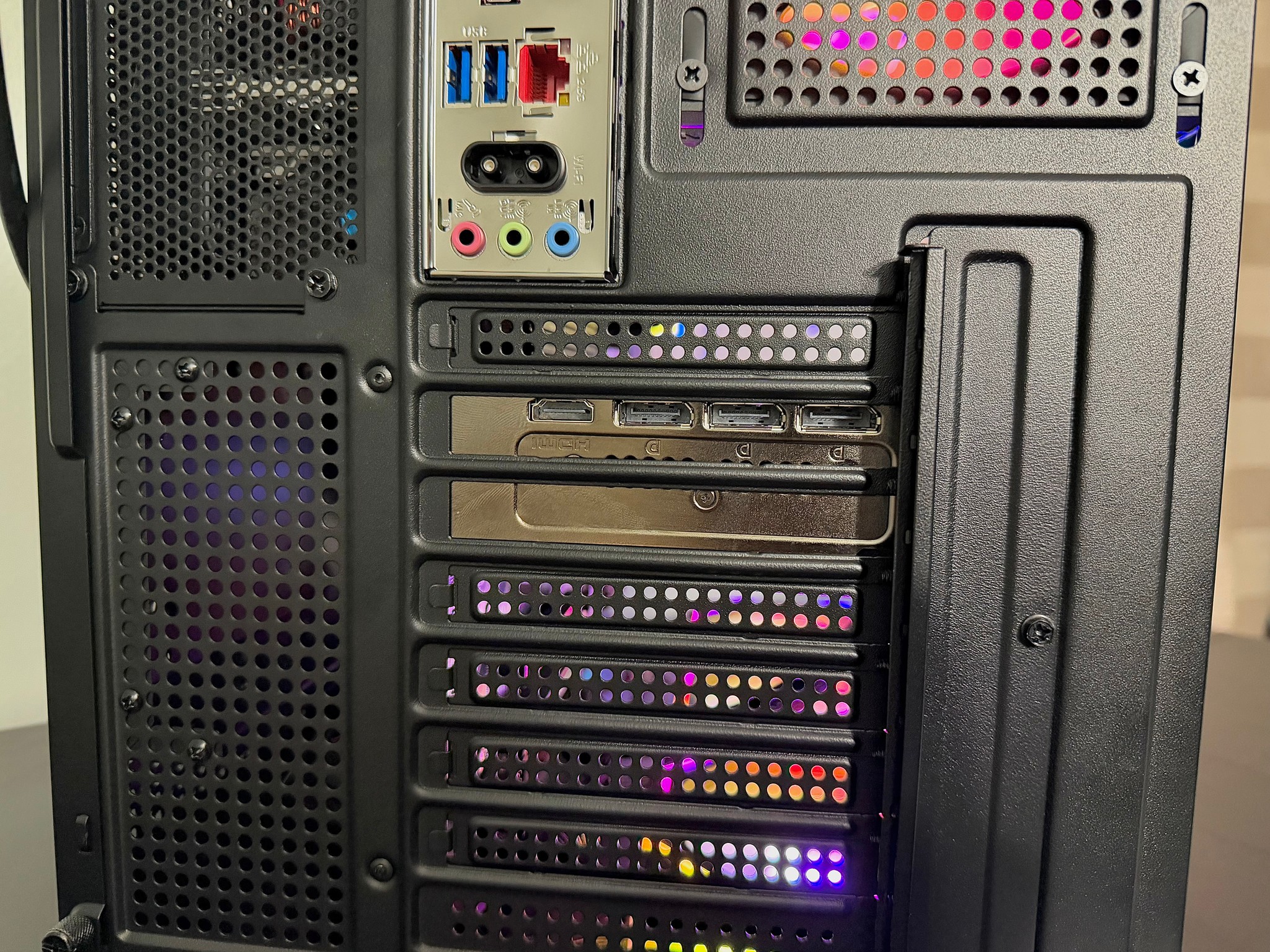 RTX 5070 ti | Intel Core Ultra 7 265KF | 32GB ram | 2TB M.2 Gaming PC