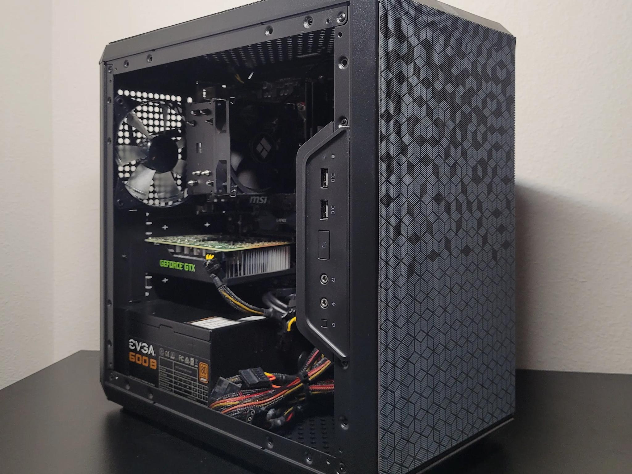 Smokey Starter // 1TB NVME // GTX 1660S // Ryzen 5 2600 // 16GB