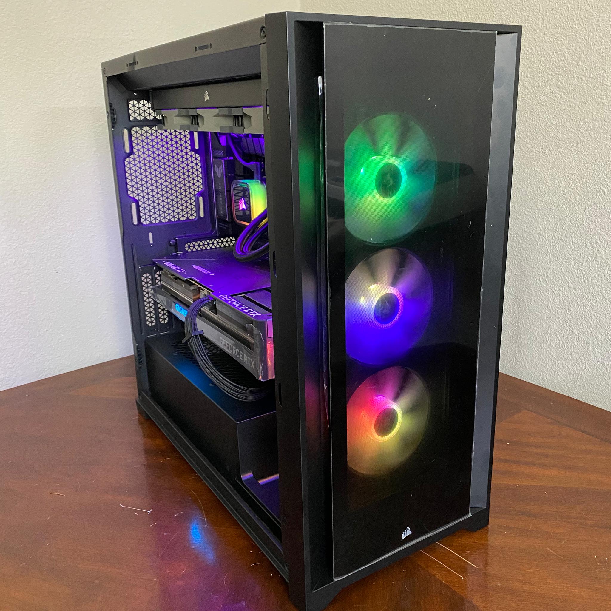 Black Opal III Ryzen 7 7700X RTX 4080 32GB DDR5 6000 CL 30 2TB NVME