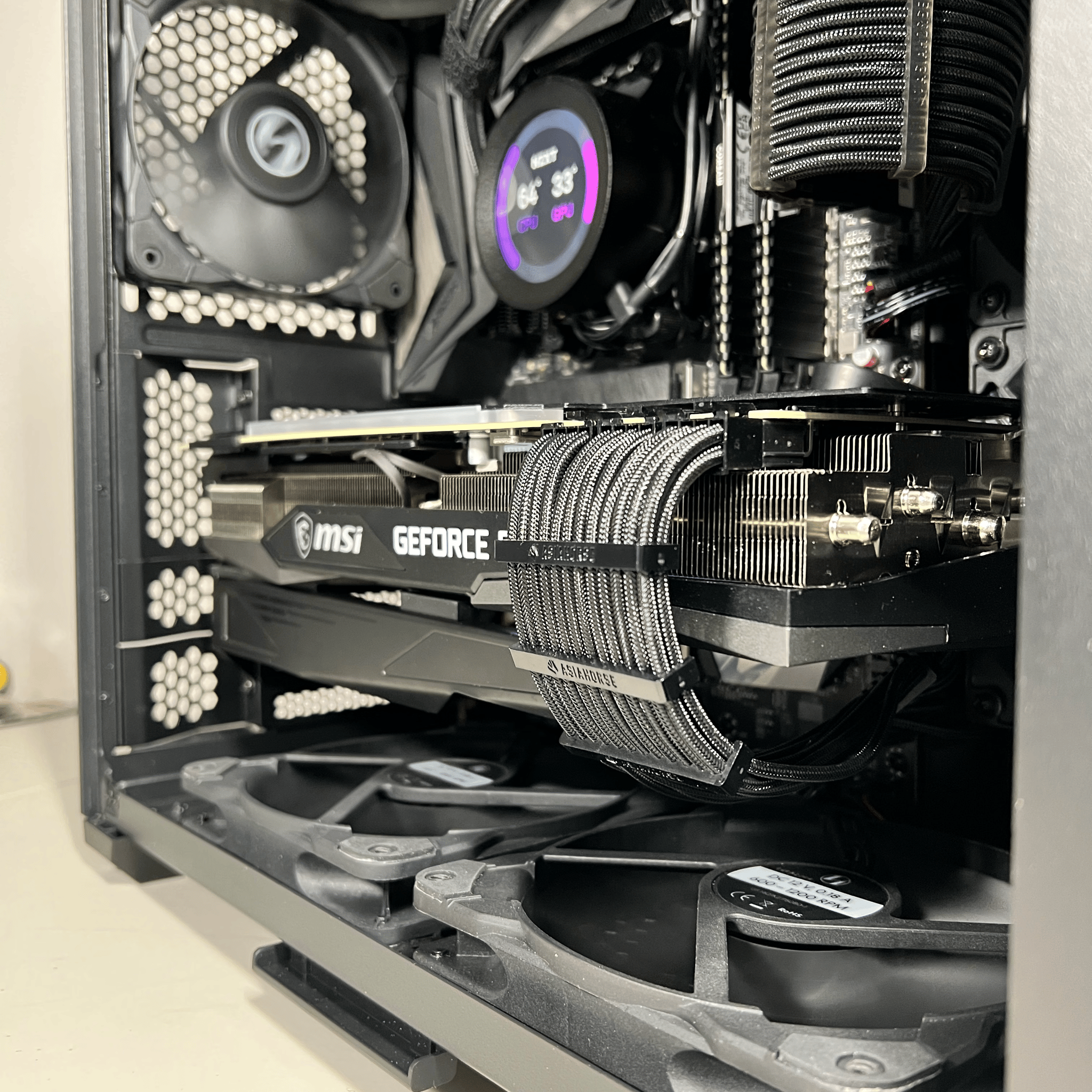 Stealthy - Ryzen 9 5900X | RTX 3090 Gaming PC
