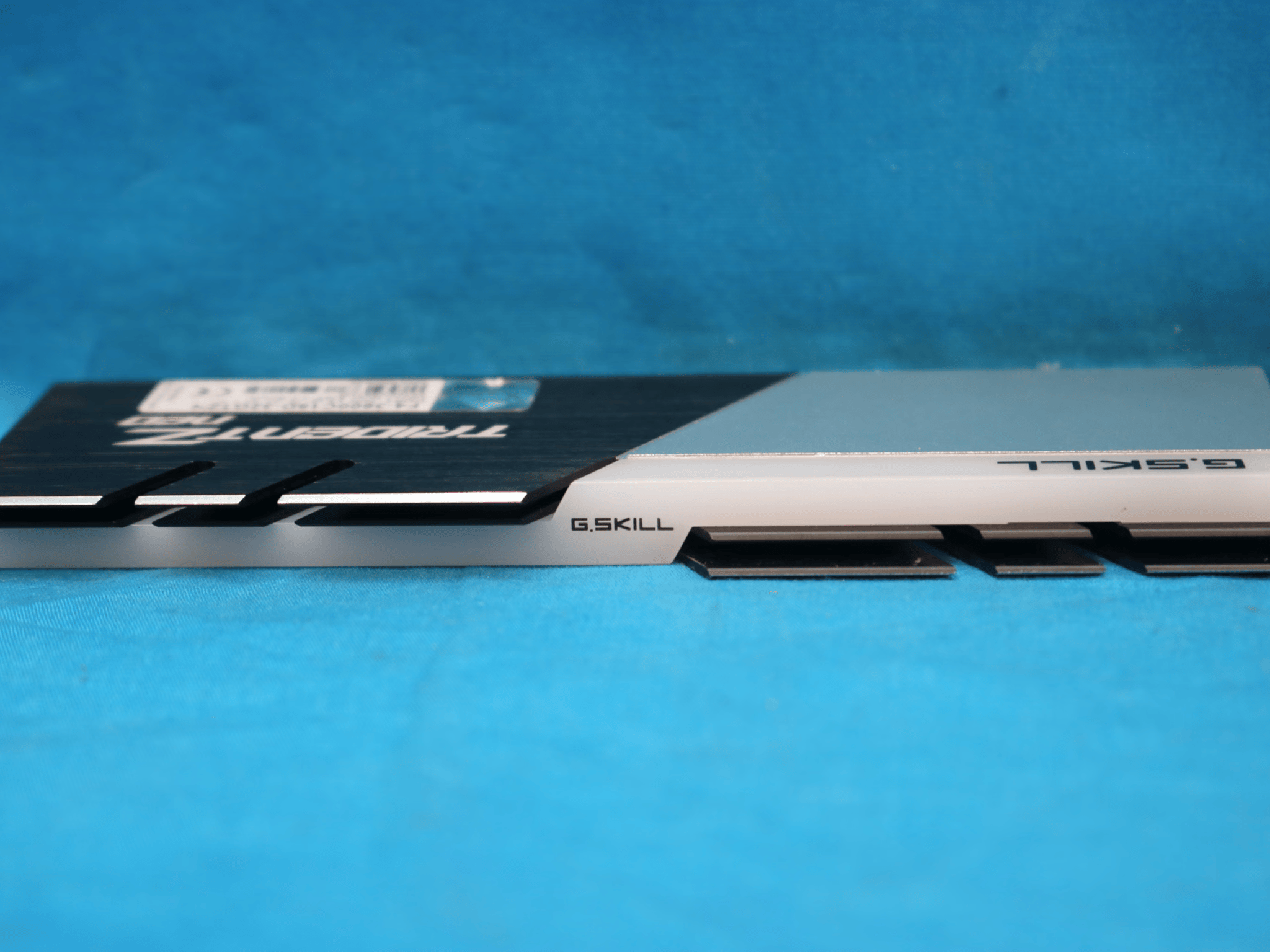 G.Skill Trident Z Neo 32GB (2x16GB) DDR4 3600MHz CL18 1.35V RGB Desktop RAM Kit F4-3600C18D-32GTZN