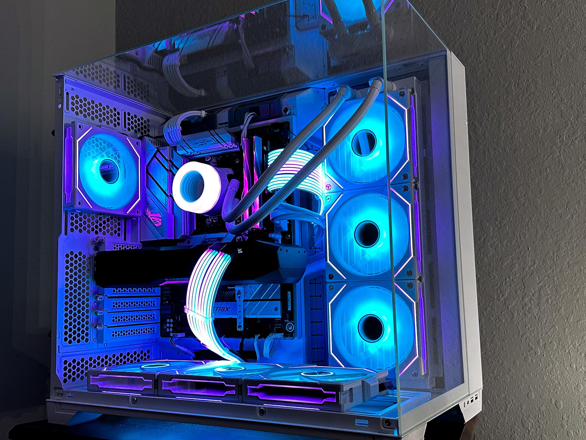 Ryzen 7 7700X|Radeon 7900 XTX 24 Gb in O11 Vision
