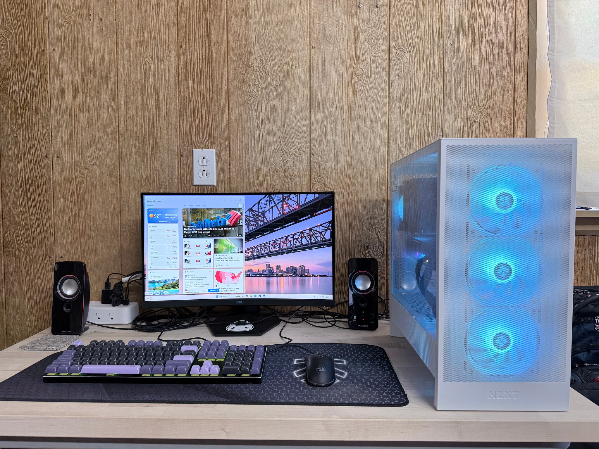 AMD Ryzen 7 7800X3D, 32GB 6000 MT/s, 1TB, RX 6800 XT 16GB - Beautiful Gaming PC!