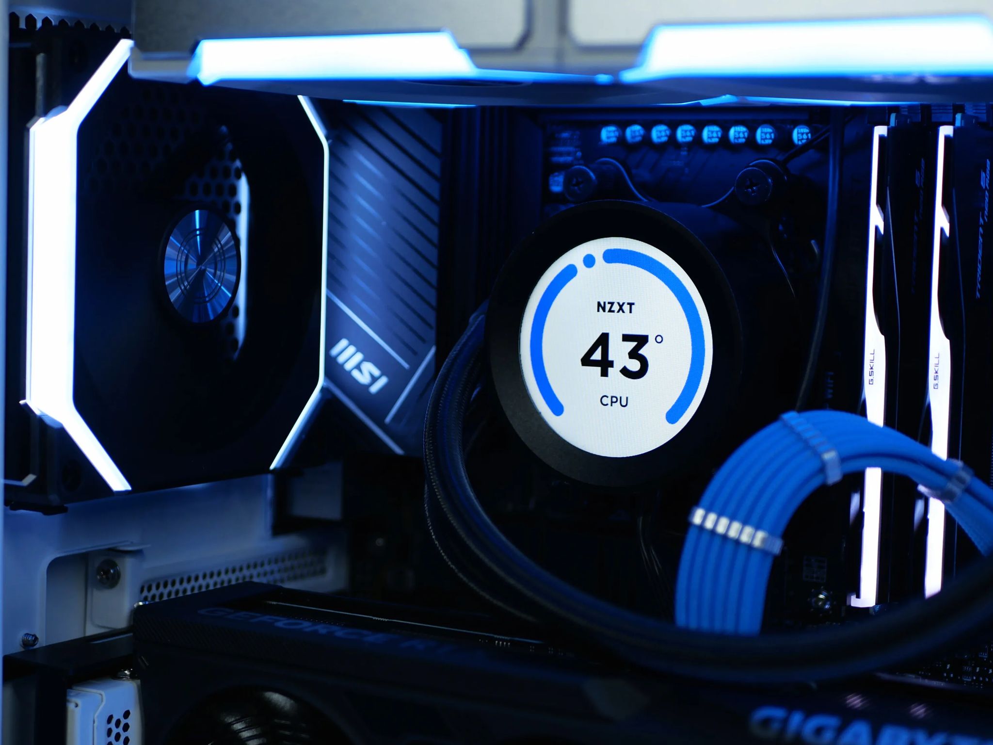 🔵Oreo Blizzard | Ryzen 7 7700, RTX 4070 Super, 2TB Nvme, 32gb DDR5 RGB