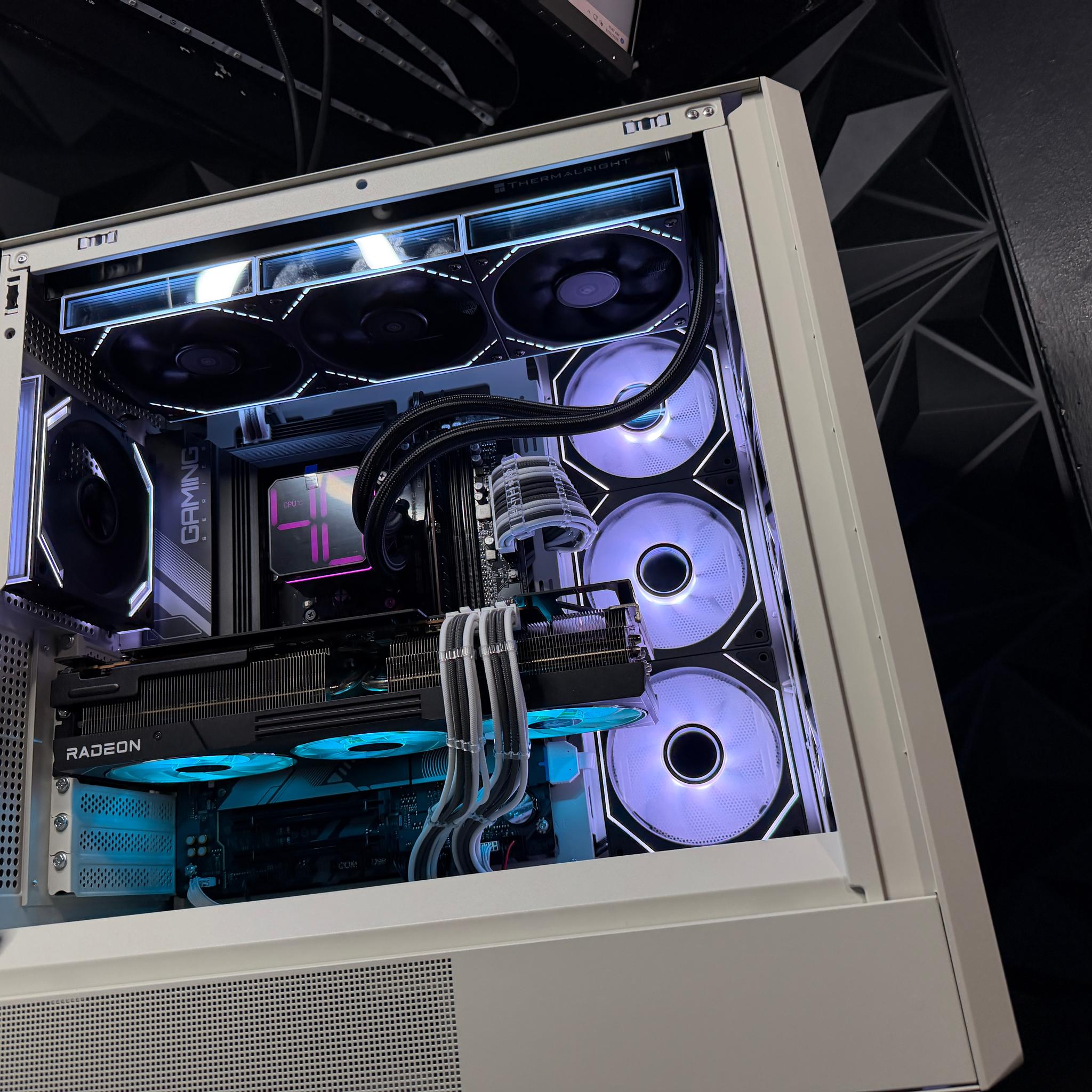 💀🕹️ RETRO REAPER 79 🕹️💀 Ryzen 9 7900X| RX 7900XT 20GB| 4.5 TB NVMe| 32 GB DDR5| 850W Gold PSU