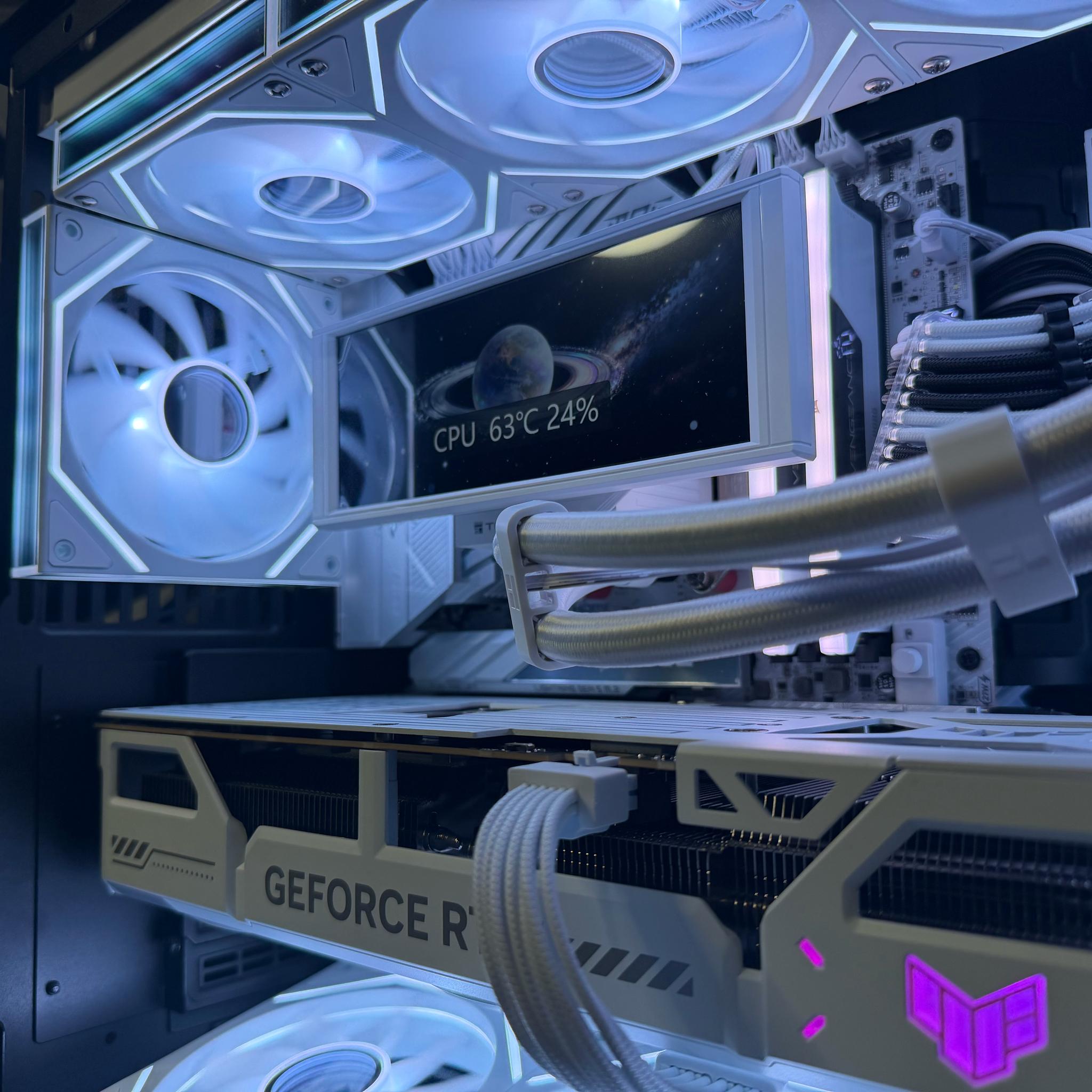 🥛⚫ THE MILK DIRTY ⚫🥛Ryzen 7 9800X3D| RTX 5070Ti| 64 GB DDR5| 4.75 TB NVMe| 1000W PSU