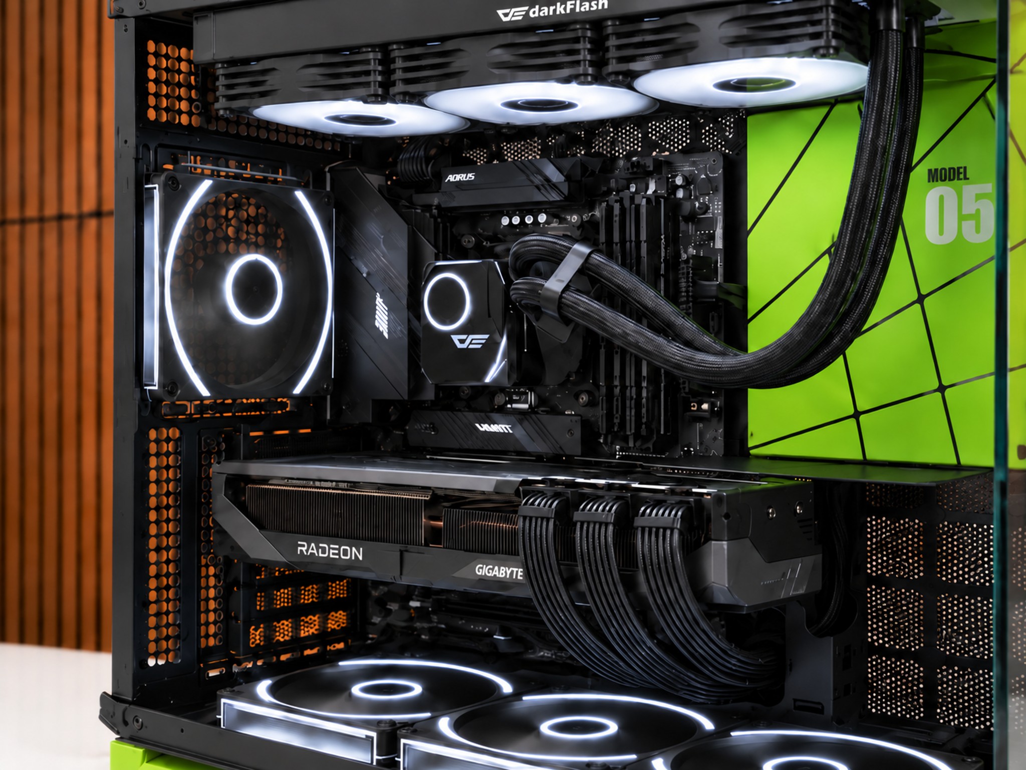 THE HULK 💚V2| RX 9070XT 16G| Ryzen 9 7950X3D | 32GB DDR5 | 1TB NVME | GOLD PSU | Windows 11 |