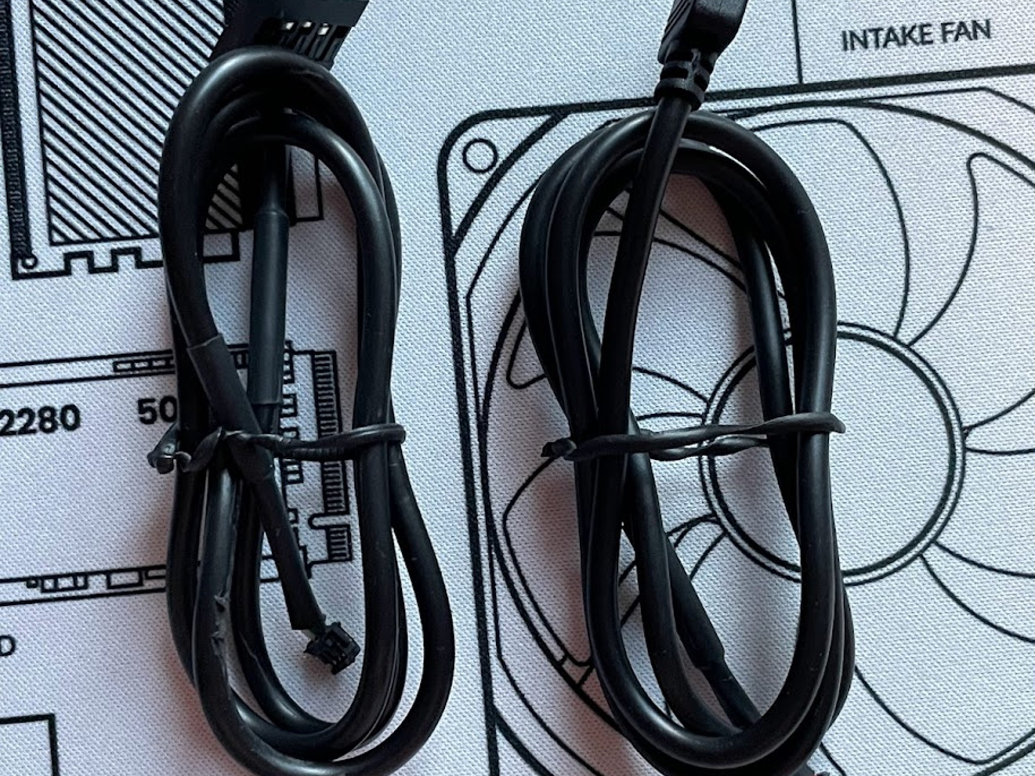 AMD Wraith Prism Socket AM4 4-pin LED RGB CPU Cooler