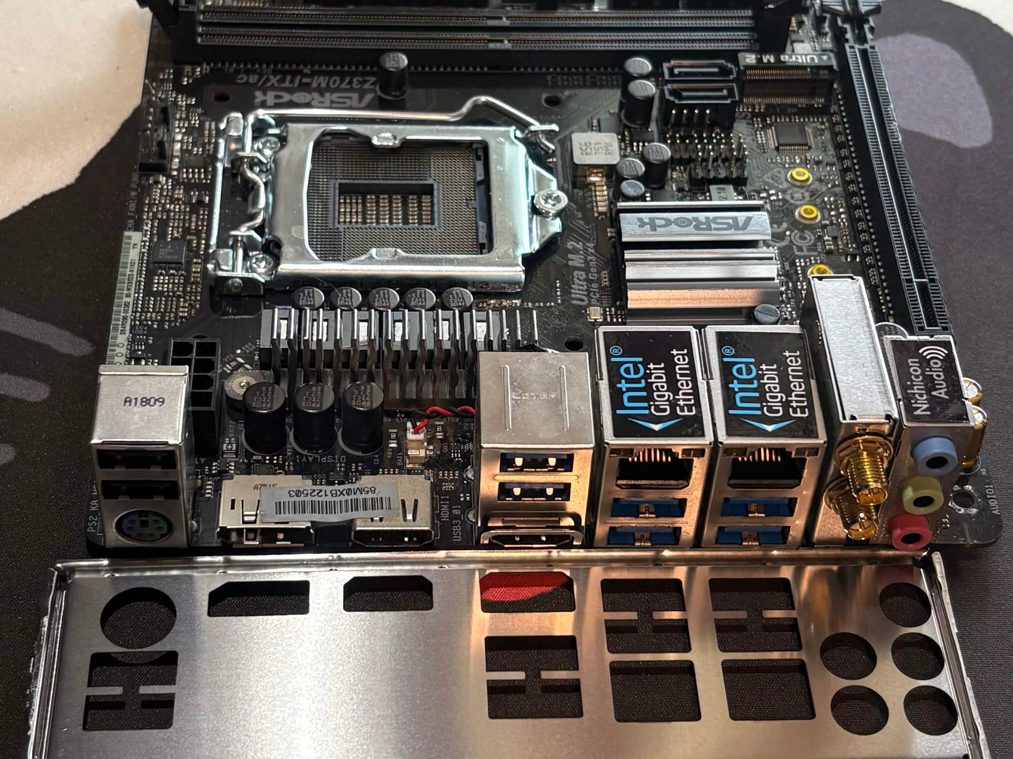 ASRock Z370M-ITX/ac Mini ITX LGA1151 Motherboard
