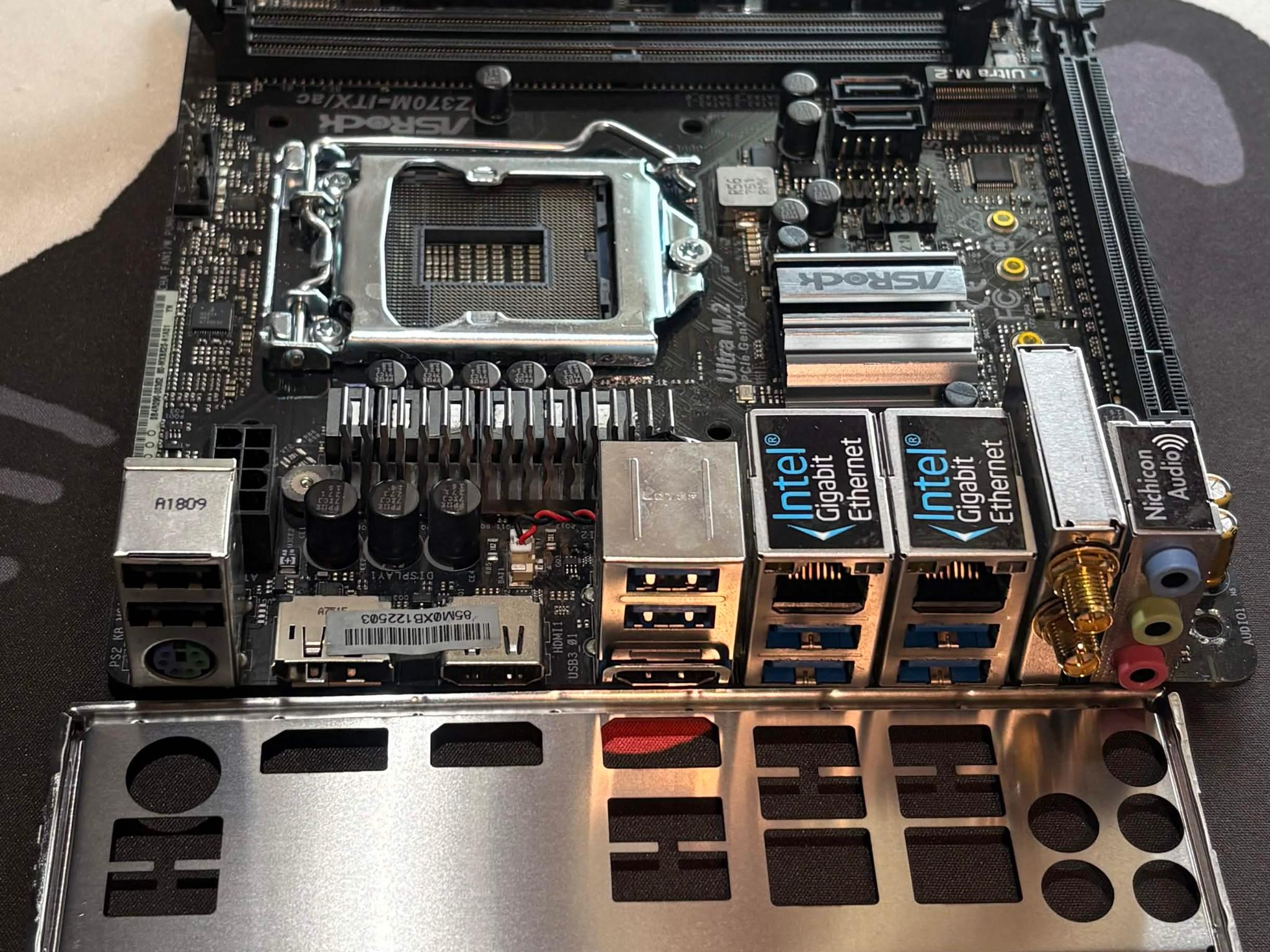 ASRock Z370M-ITX/ac Mini ITX LGA1151 Motherboard