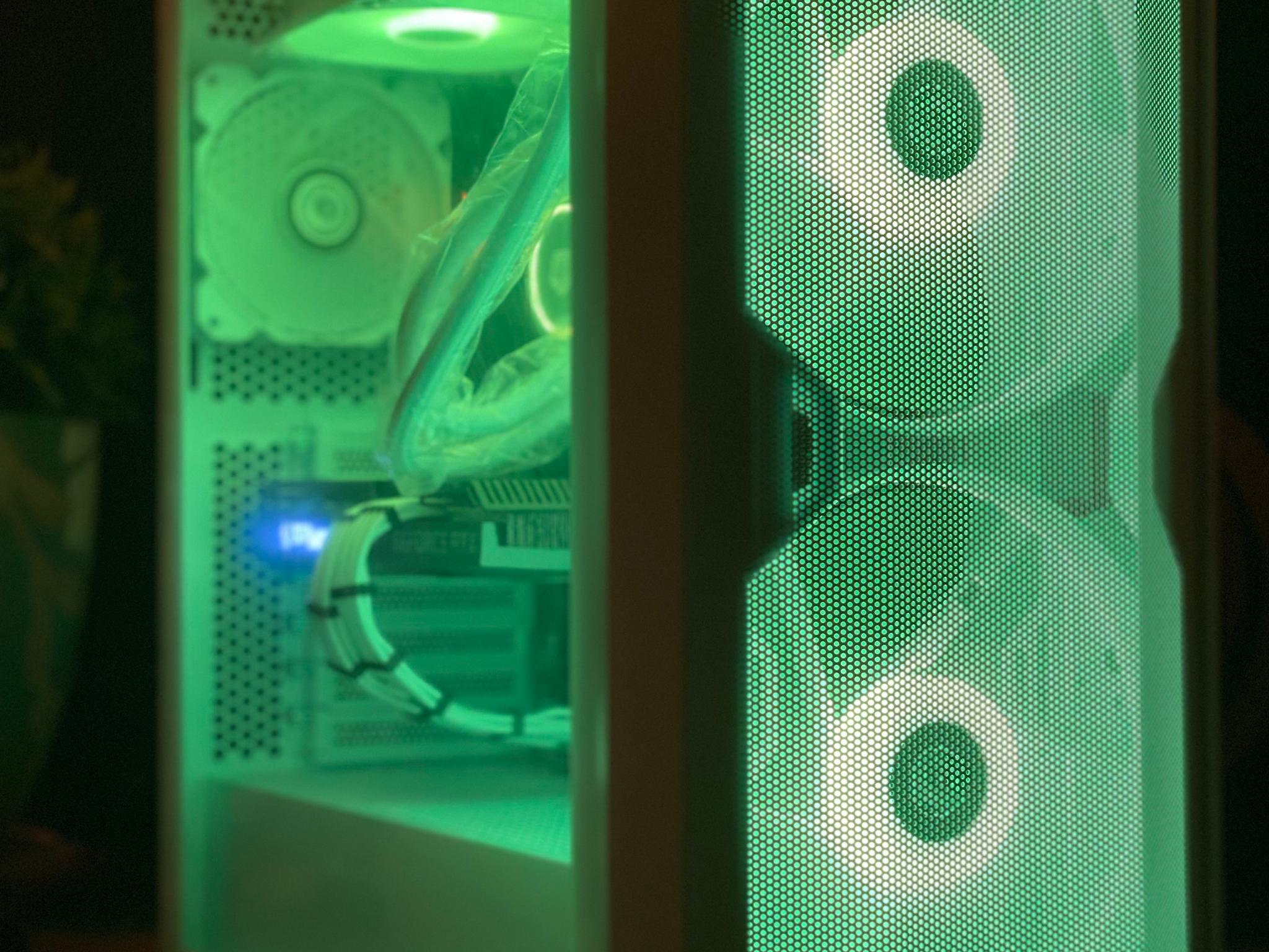 ゴースト 👻|RoG StriX| RTX 3070|Ryzen 7 5700G| 32GB RAM| 2TB M.2 NVMe SSD| Windows 11 Pro