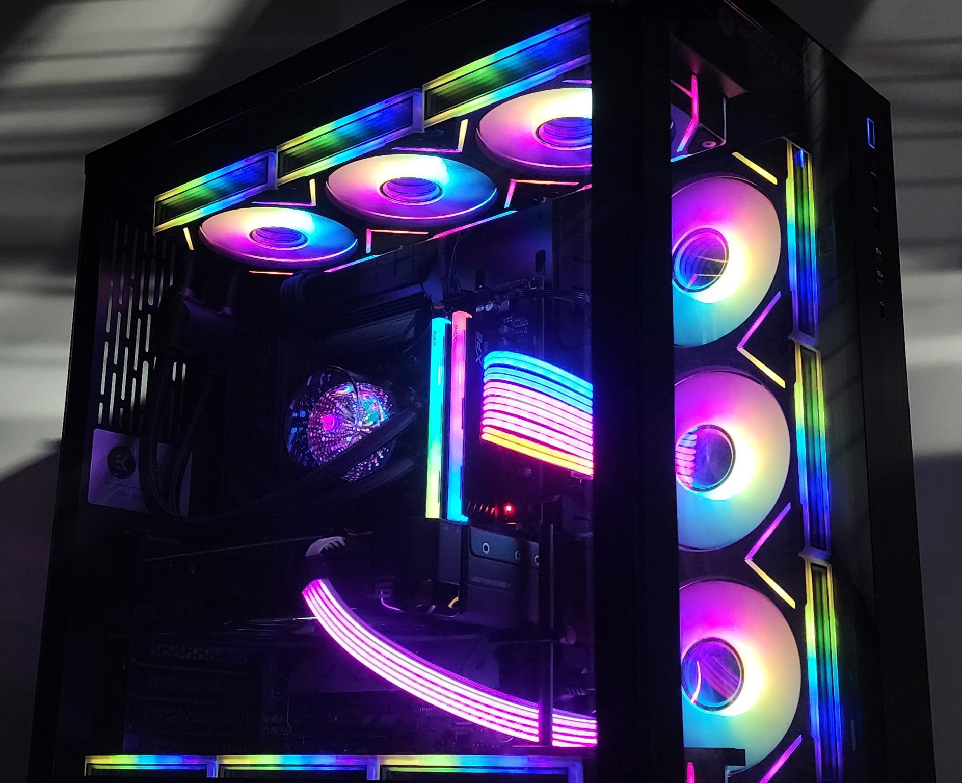 Gaming PC Ryzen 7 7700X 32GB RAM 1TB SSD RTX 4070 12GB Windows 11 Computer