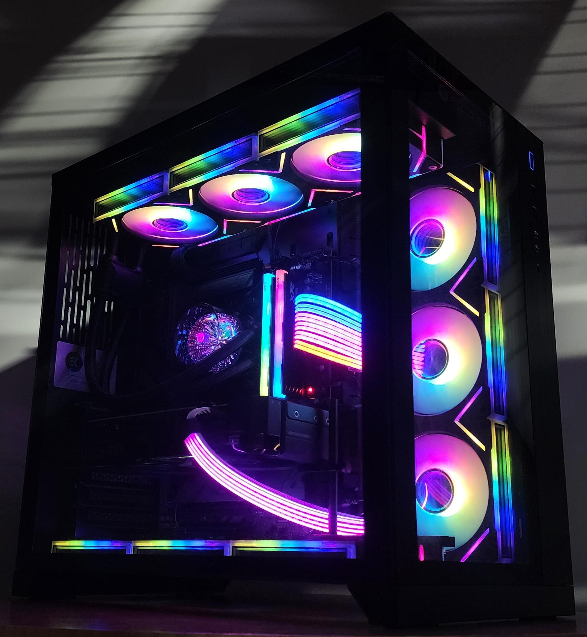 Gaming PC Ryzen 7 7700X 32GB RAM 1TB SSD RTX 4070 12GB Windows 11 Computer