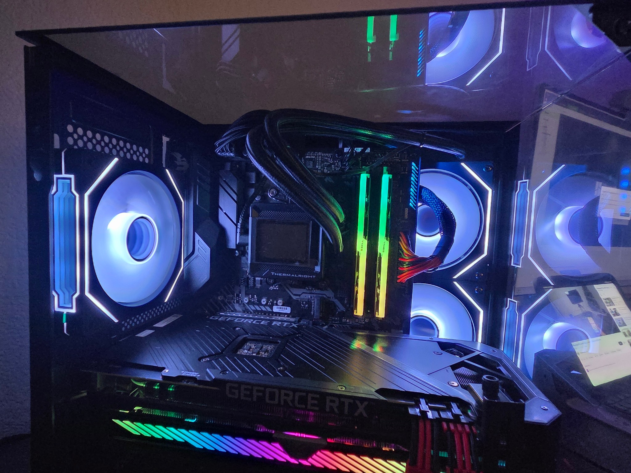 RGB gaming PC 3060TI ROG RYZEN 7 (Shadow)!