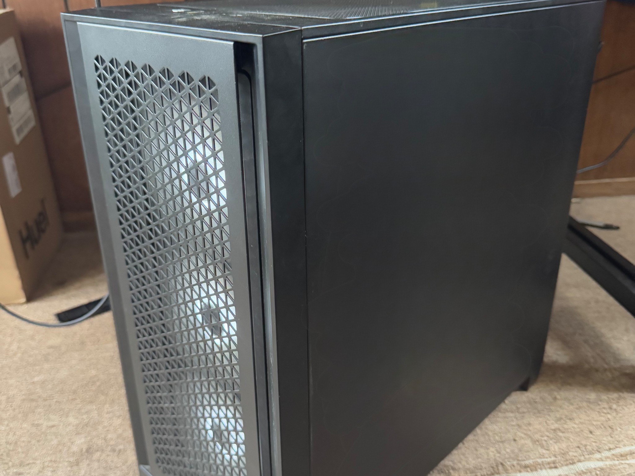 High/Ultra settings 1440p gaming PC Ryzen 7, RX 7800xt